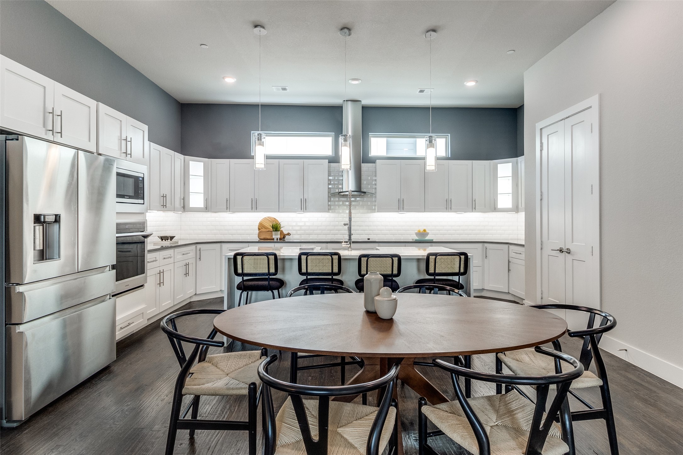 3170 Carmel Street 103