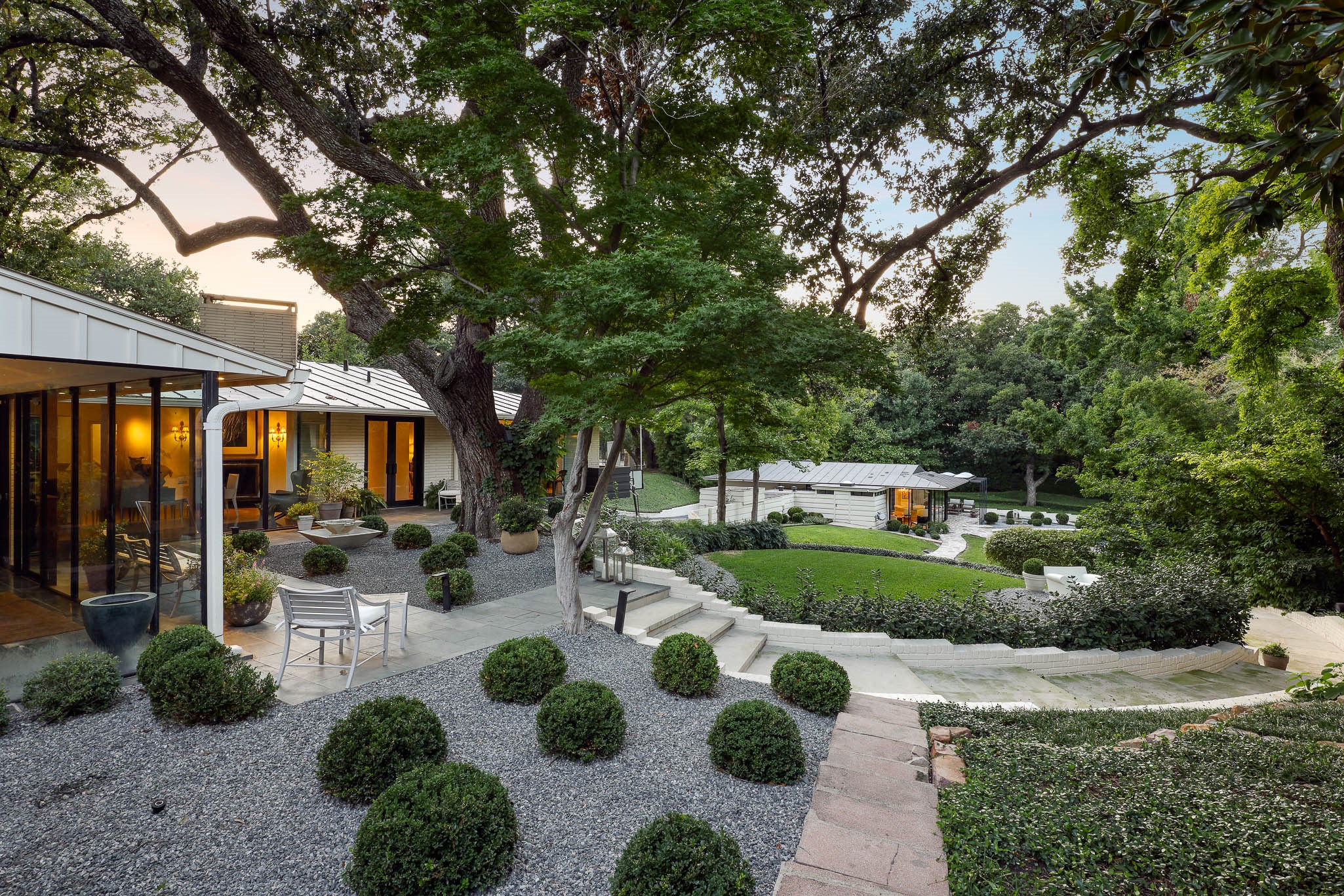 5315 Rock Cliff Place