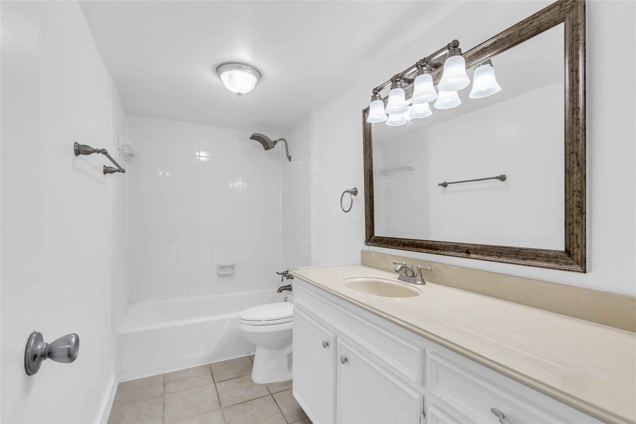 3434 Normandy Avenue