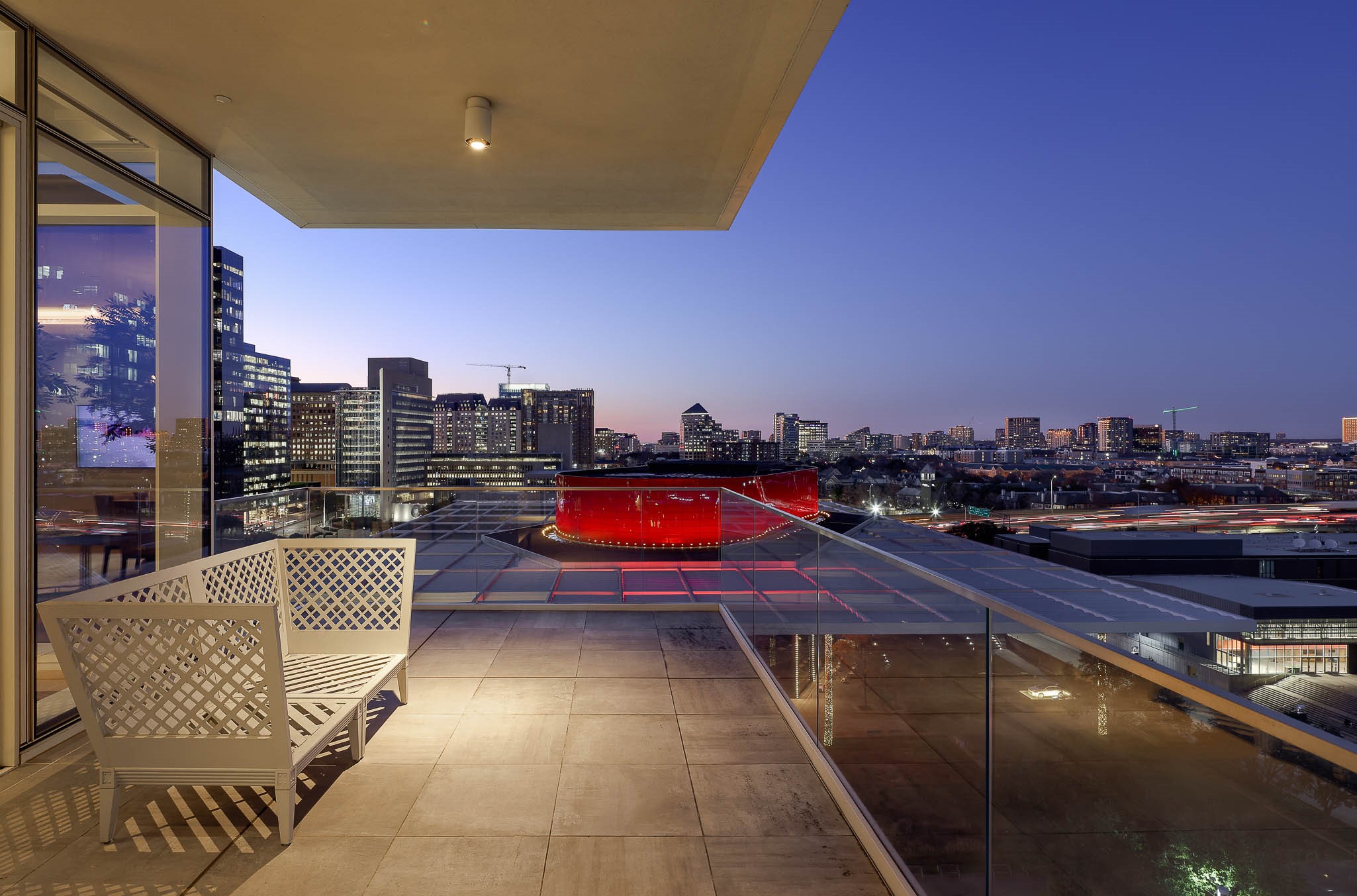 1747 Leonard Street 802