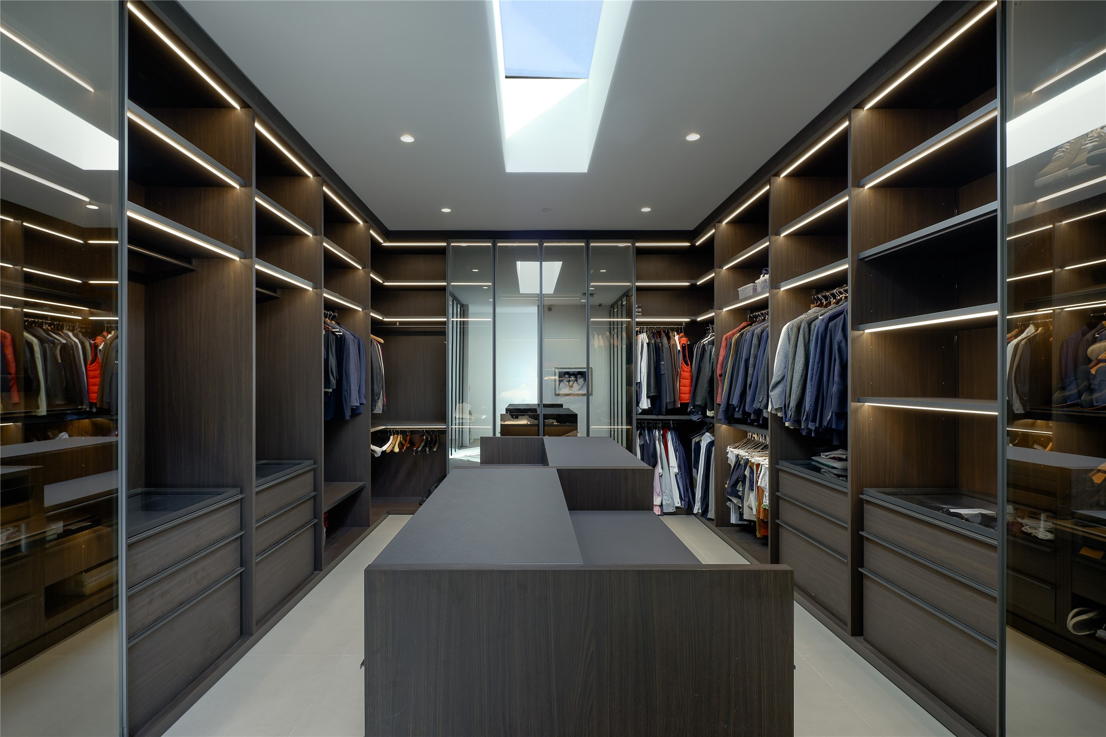 4208 Beverly Drive