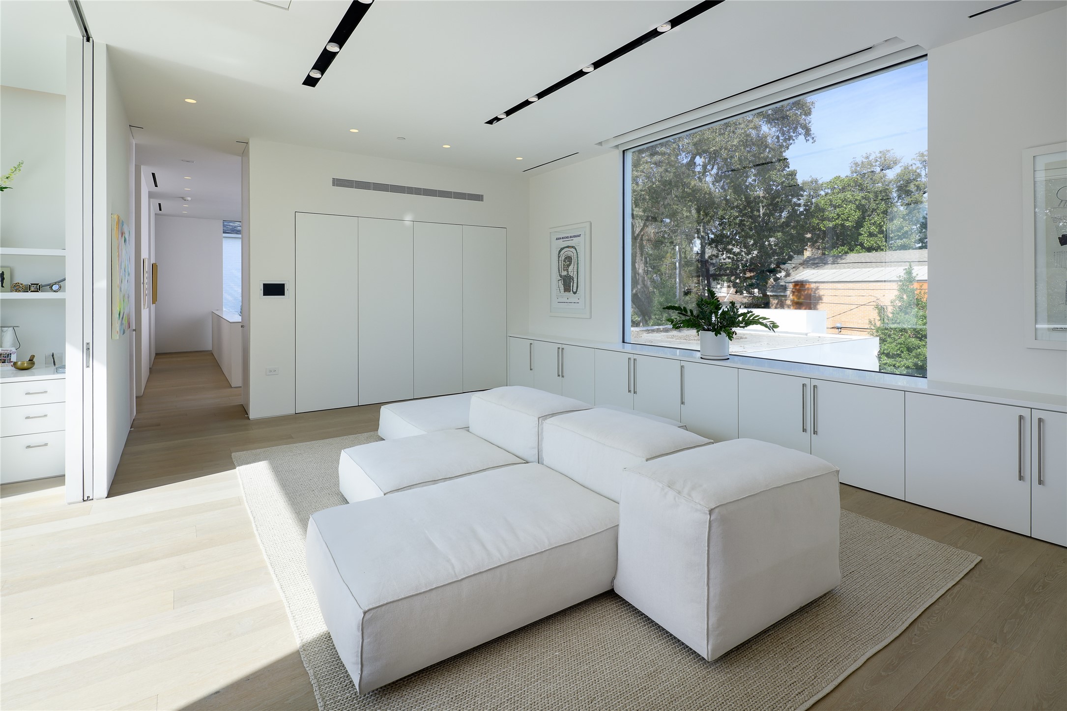 4208 Beverly Drive