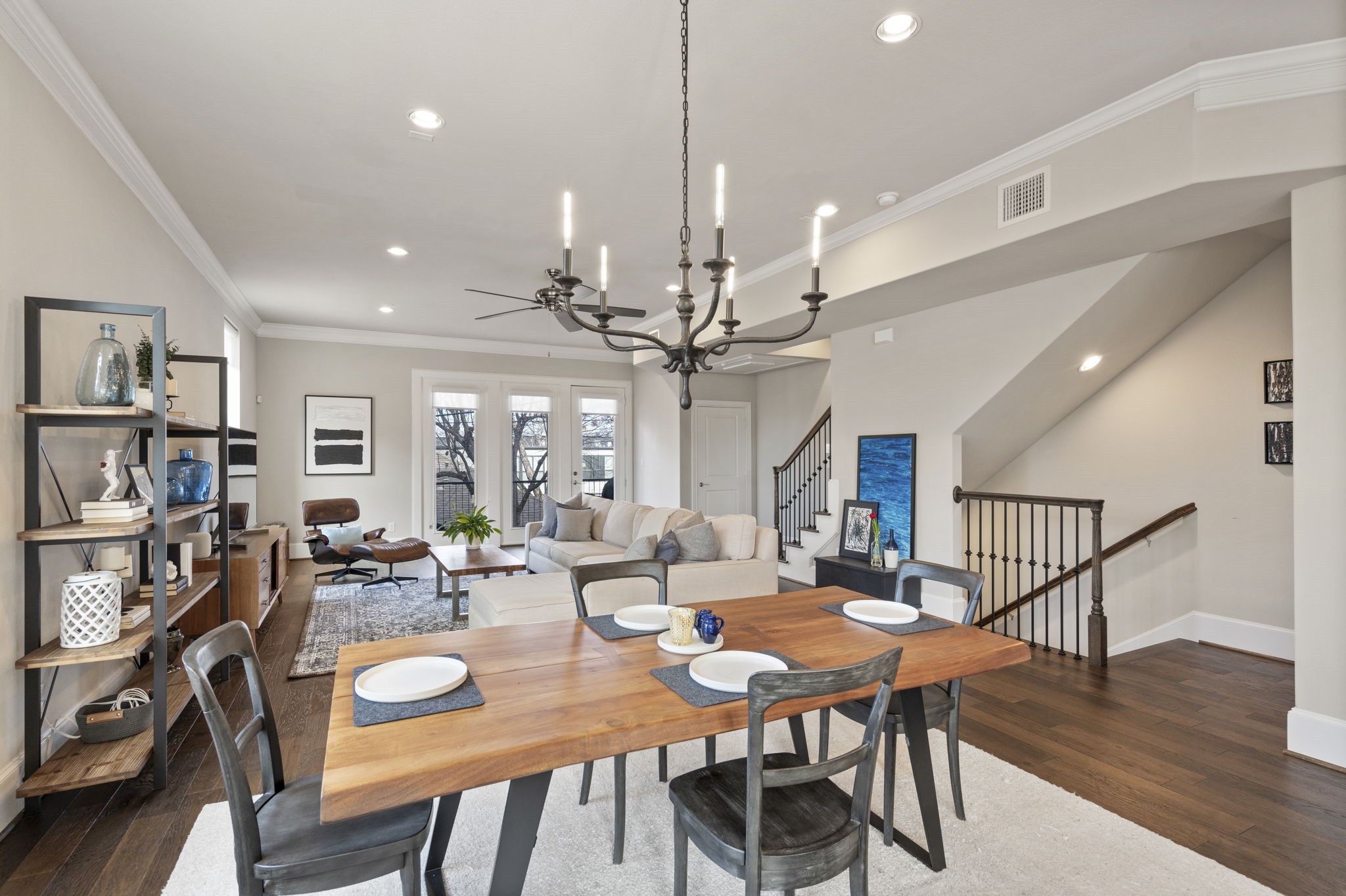 2805 Lynlock Court