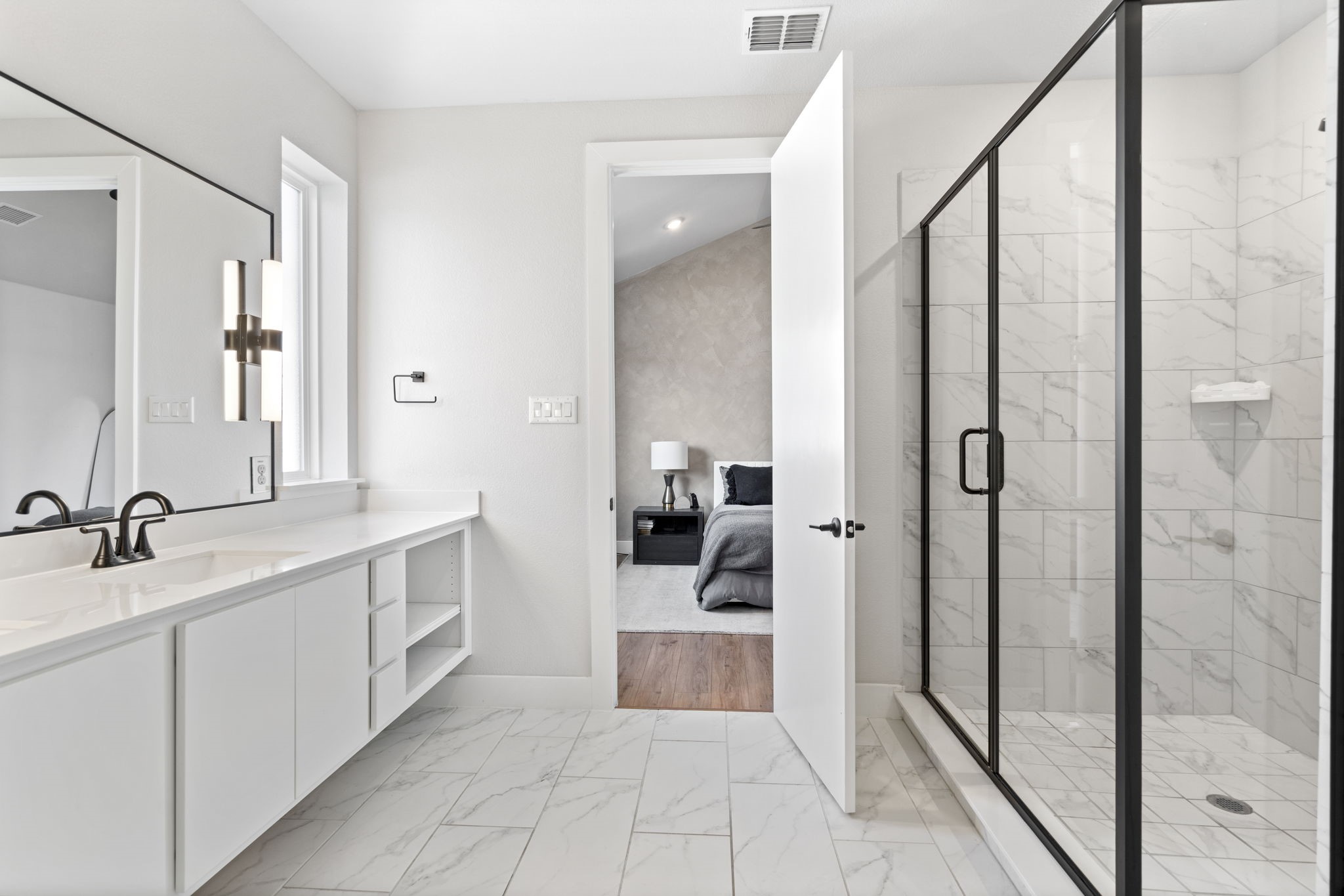 1012 Bastion Court