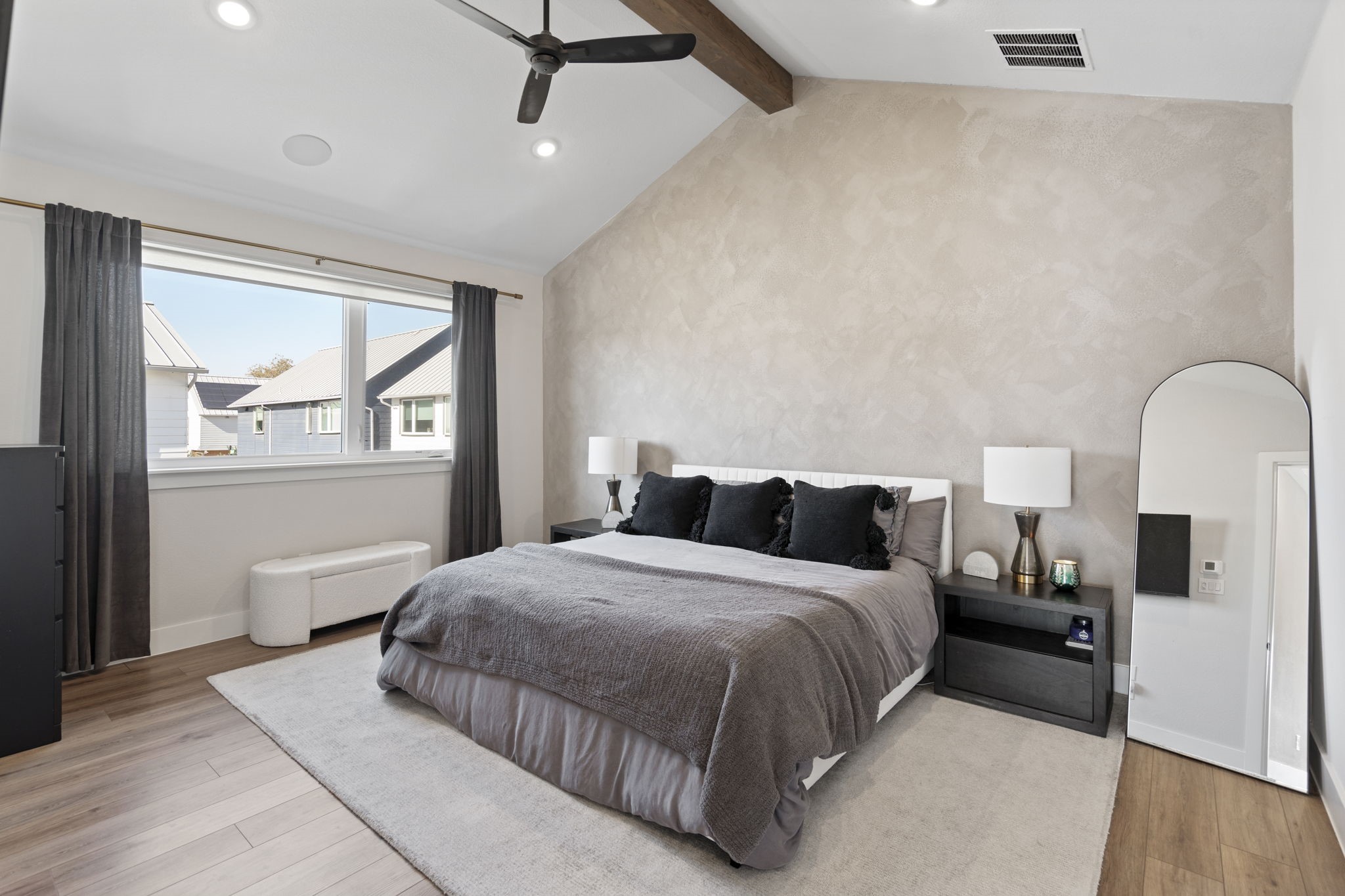 1012 Bastion Court