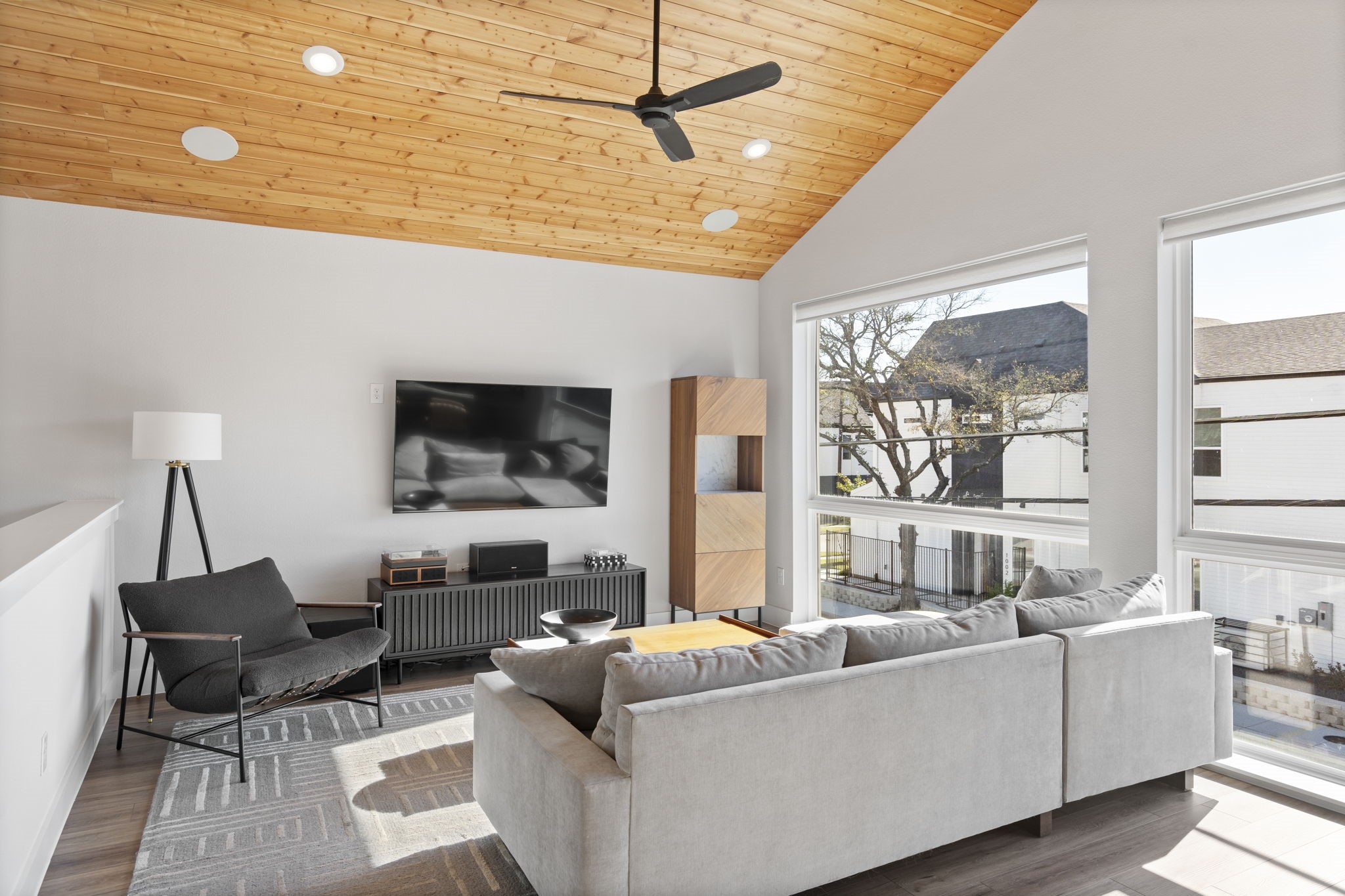 1012 Bastion Court