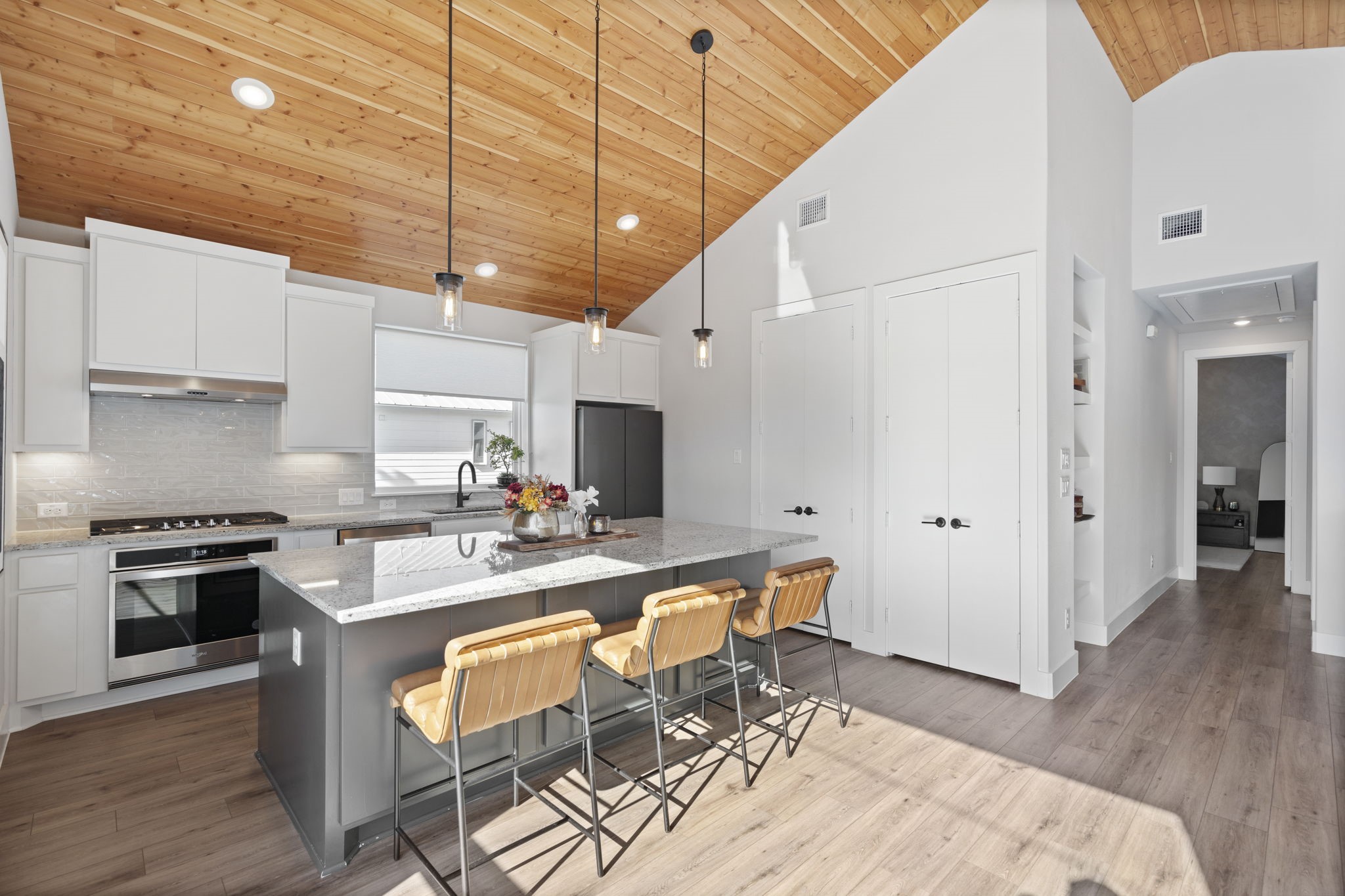 1012 Bastion Court