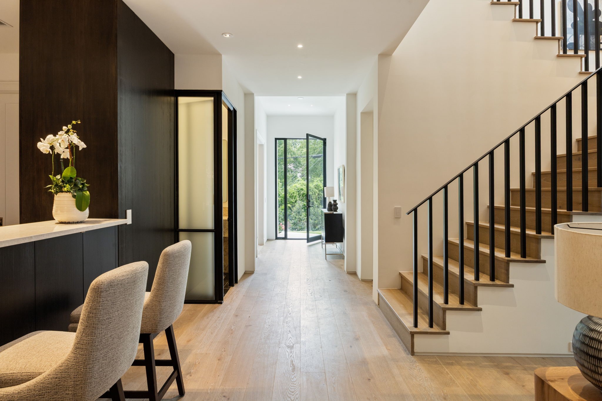 3626 Edgewater Street