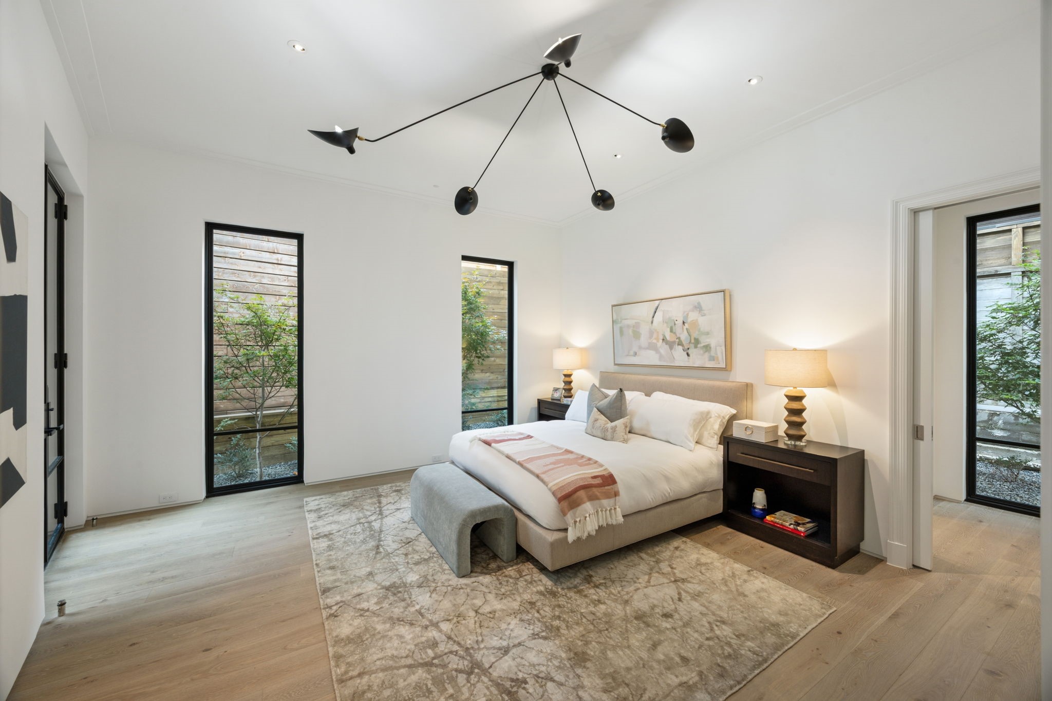 3626 Edgewater Street