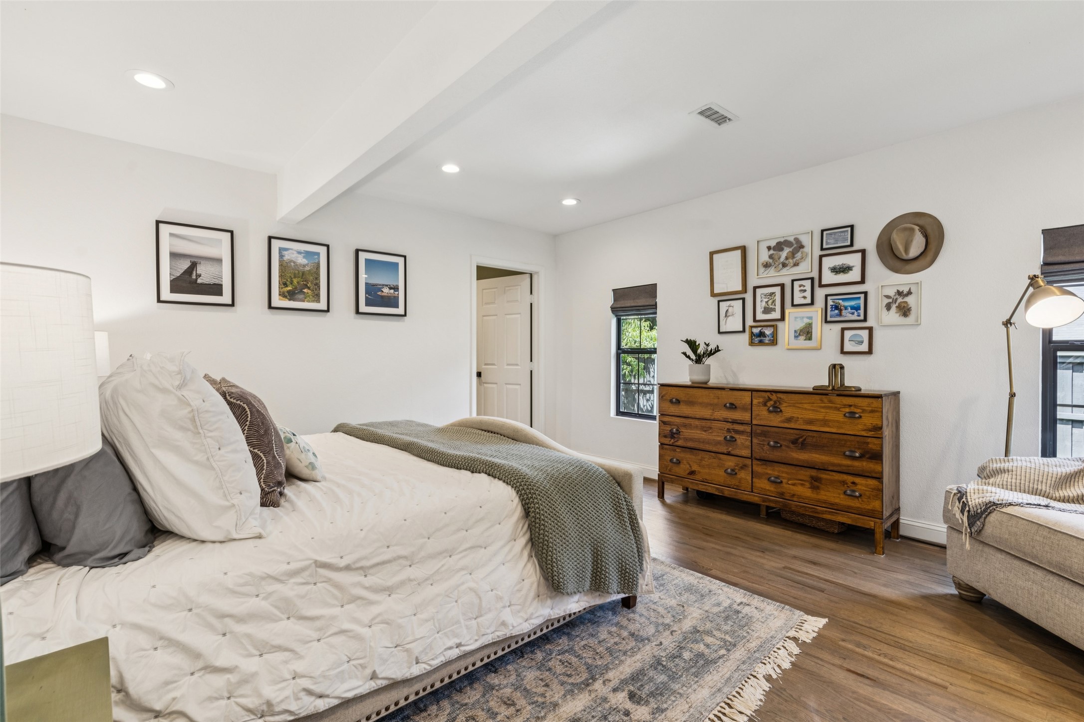 6619 Aintree Circle