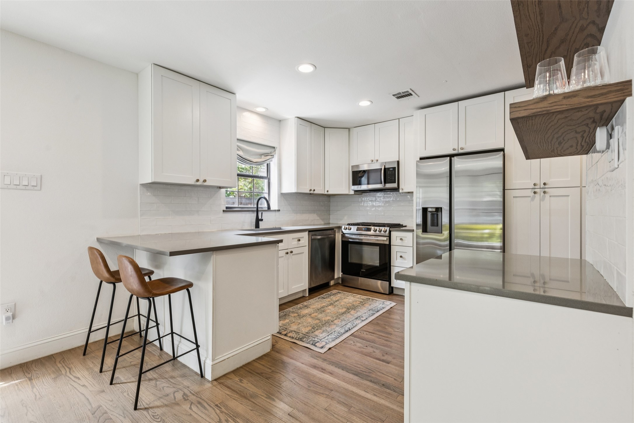 6619 Aintree Circle