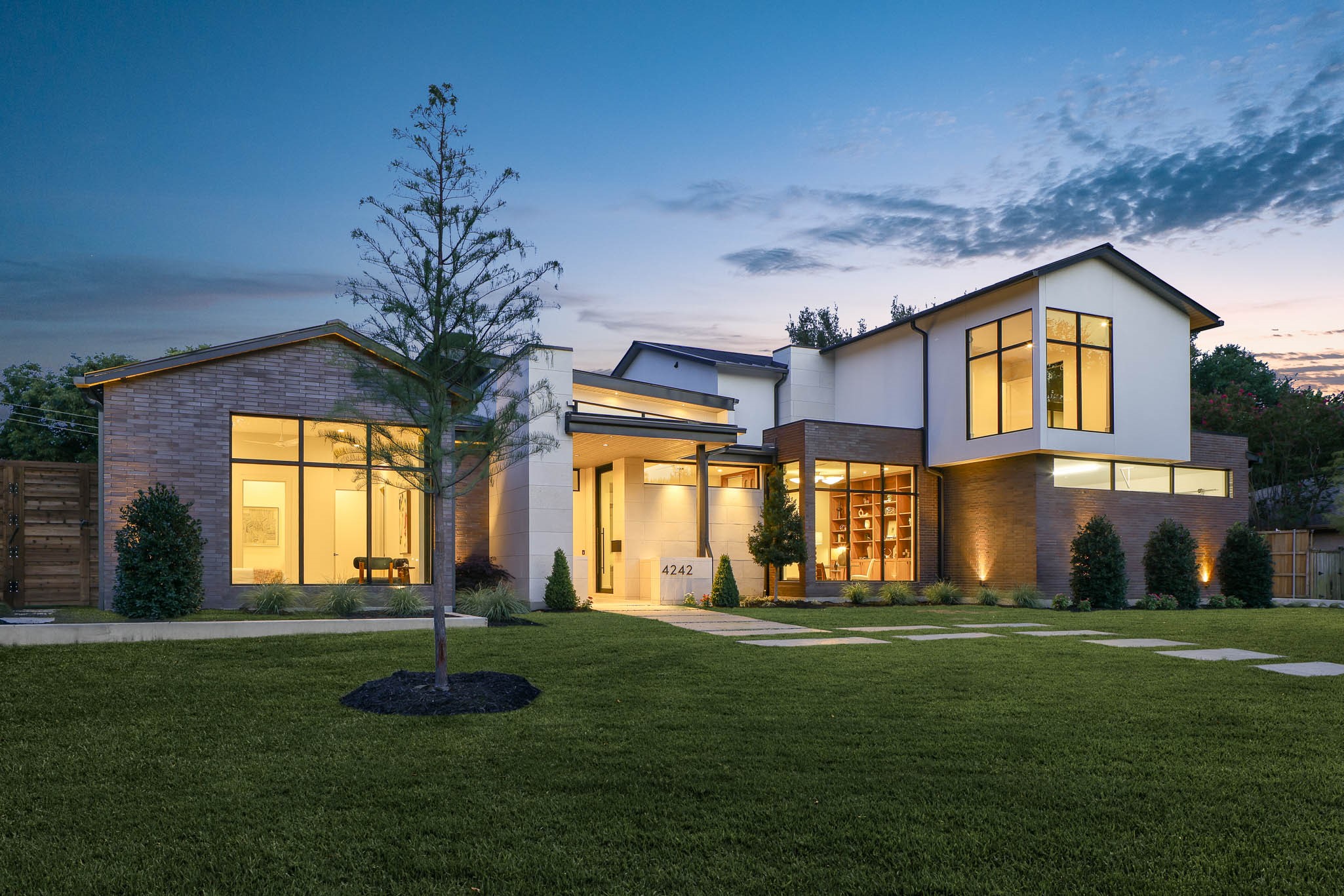 4242 Reaumur Drive