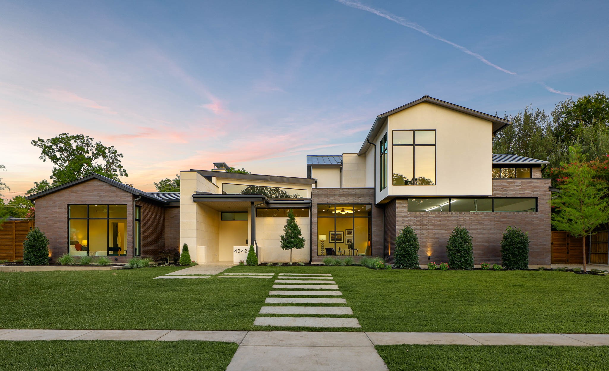 4242 Reaumur Drive