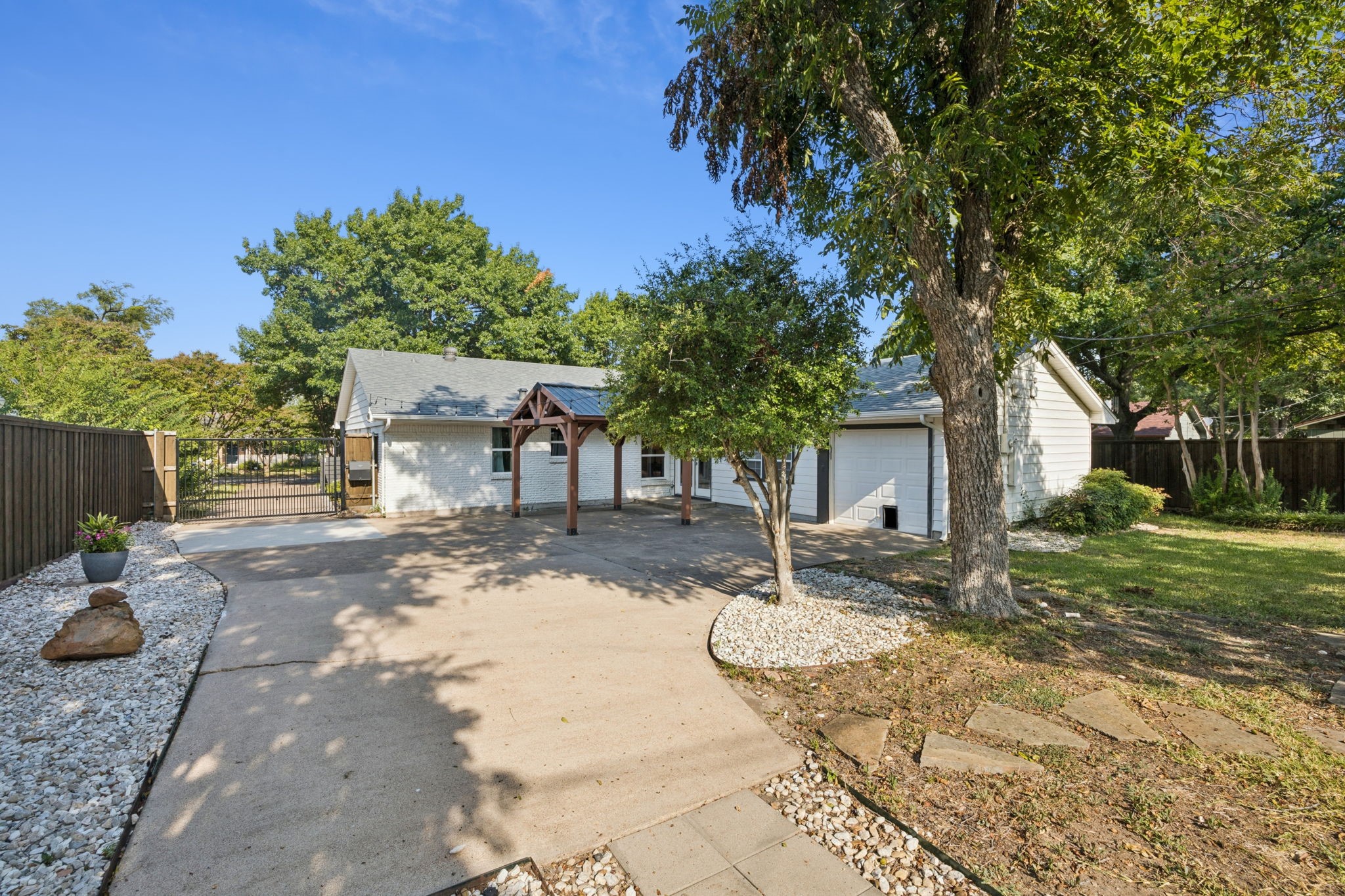 8642 Shagrock Lane