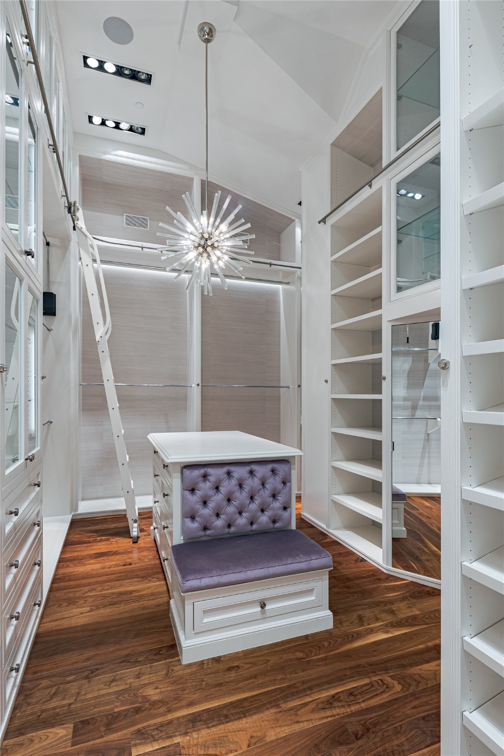 3612 Crescent Avenue