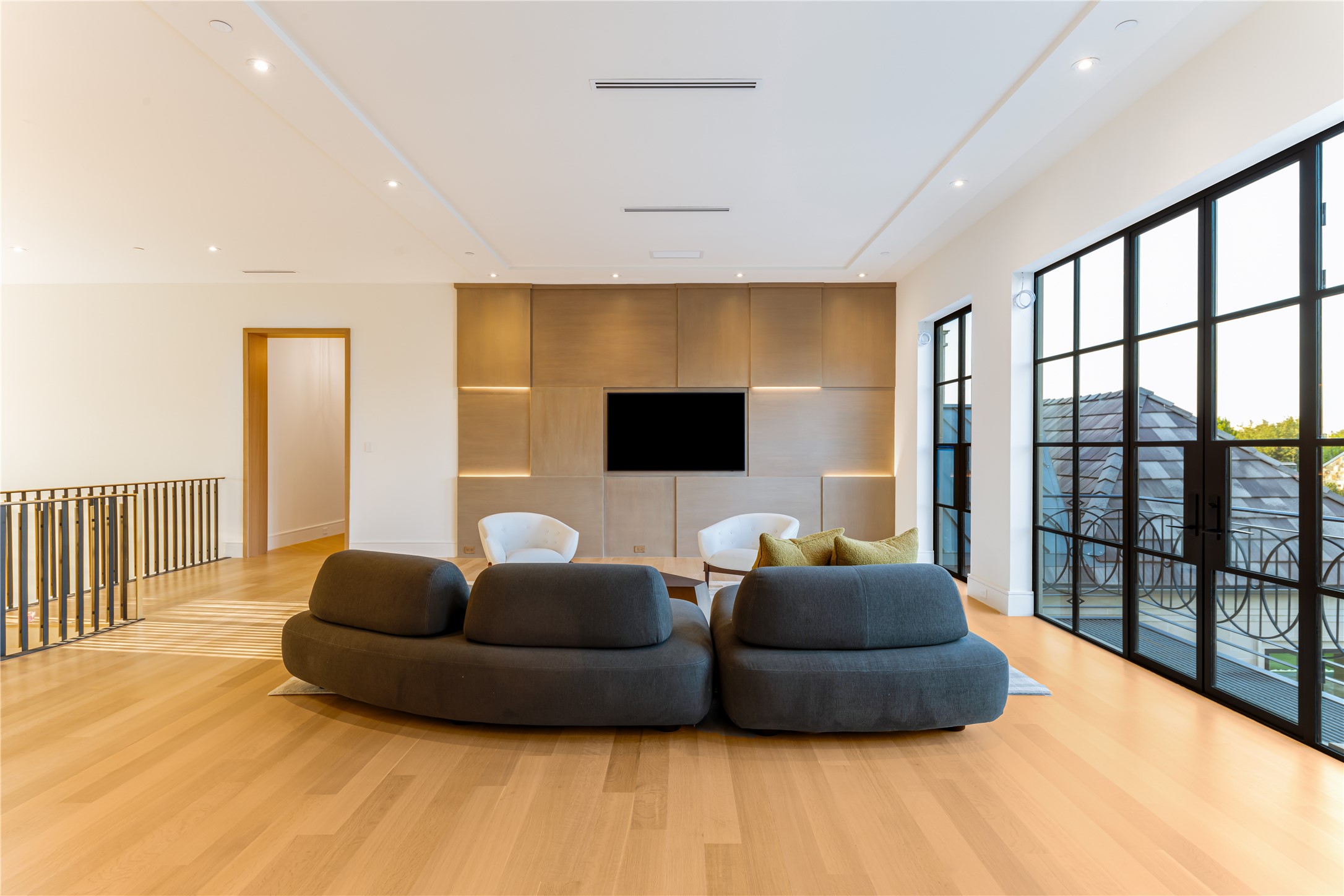 1 Dorset Place