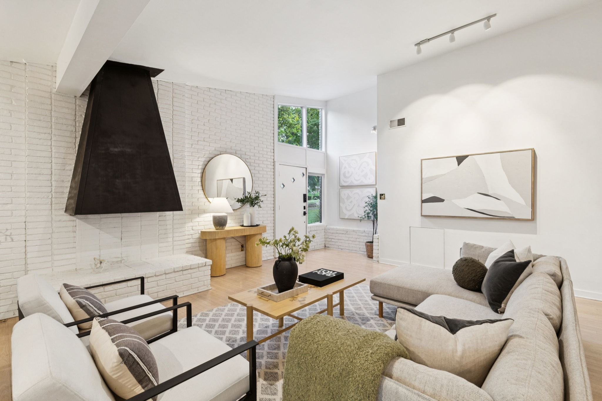 2849 Claudette Avenue