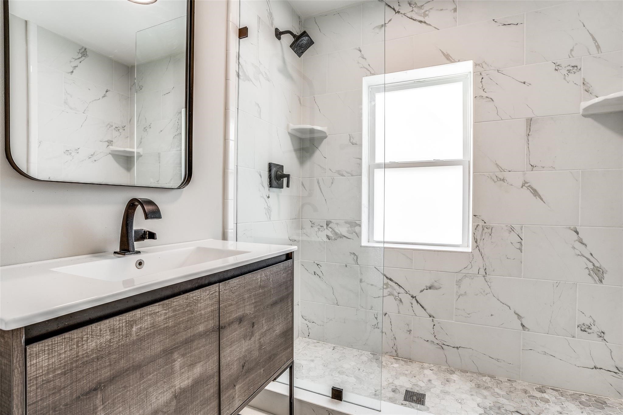 4231 Travis Street 28