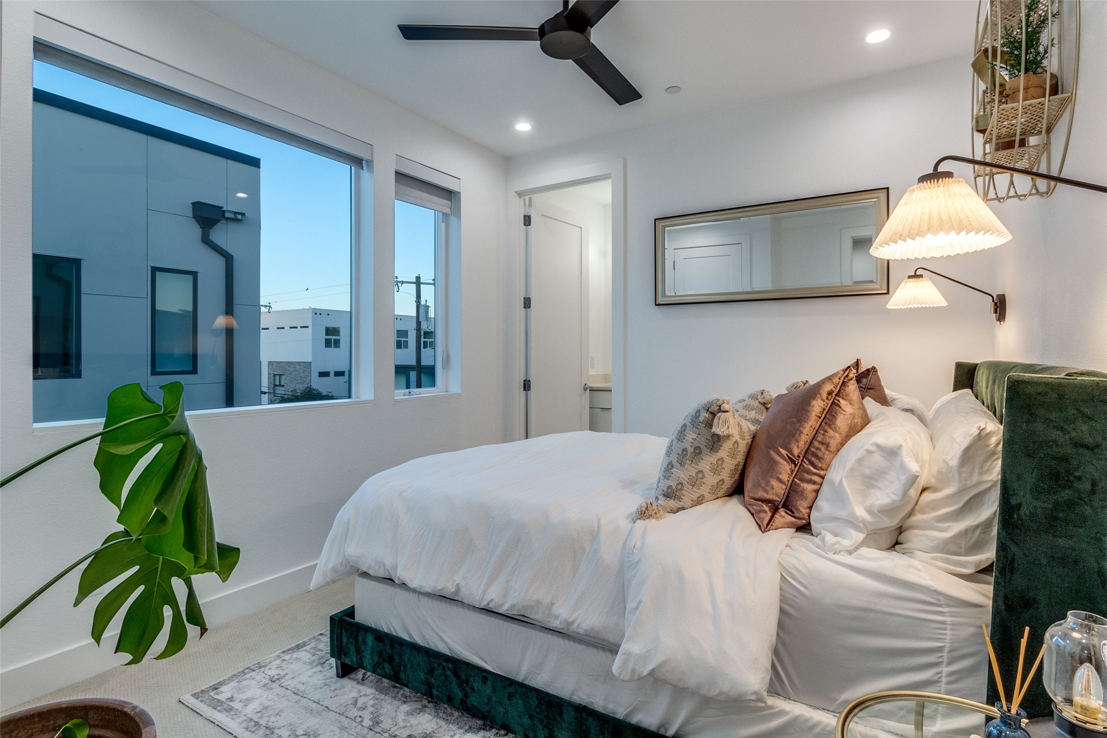 4805 Manett Street 101