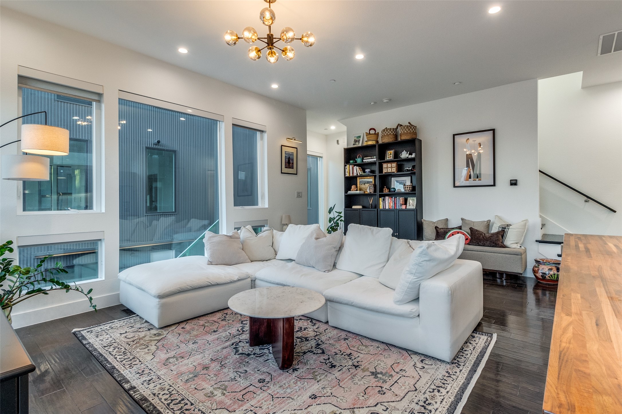 4805 Manett Street 101