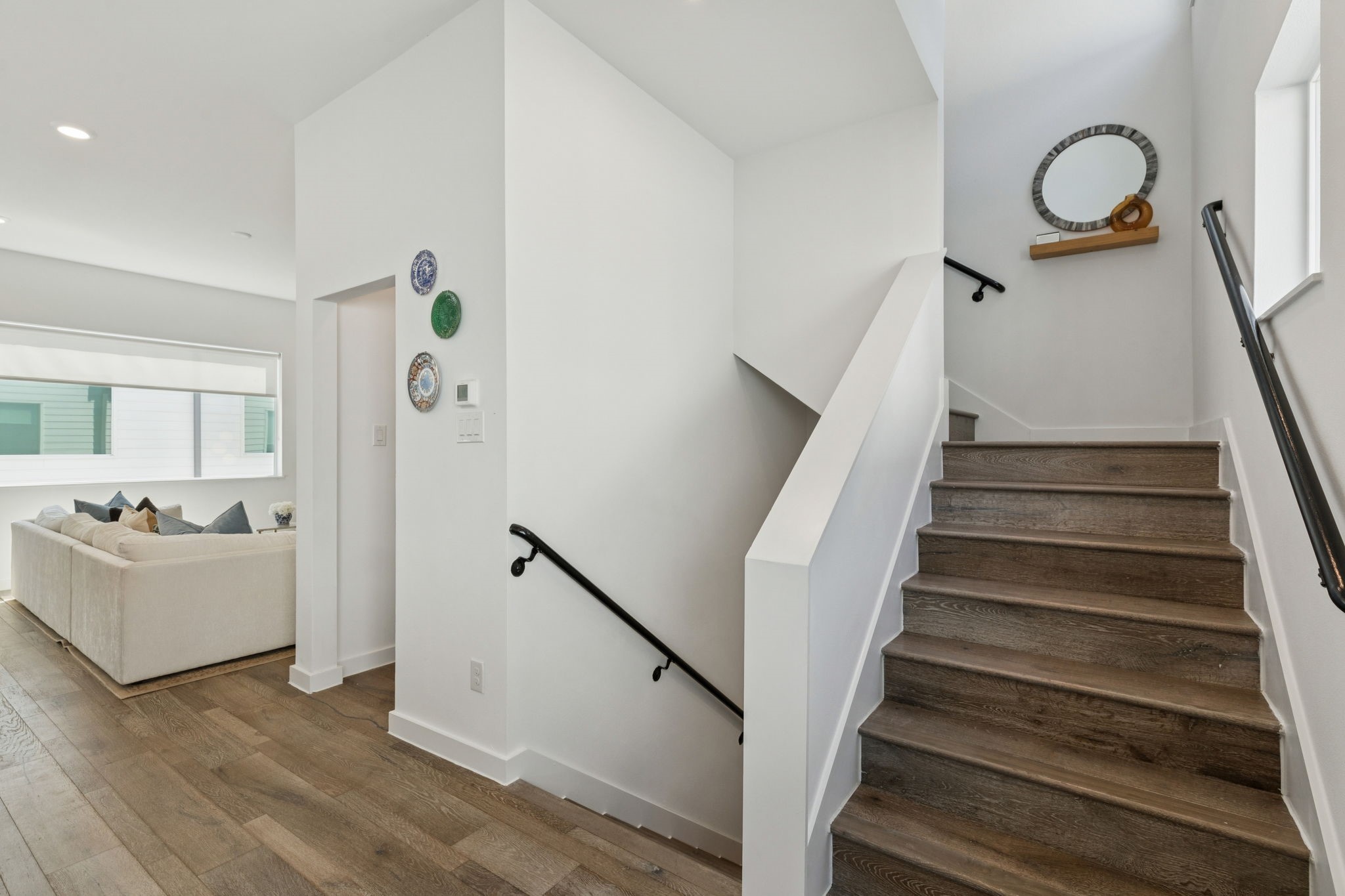 5020 Bryan Street 303