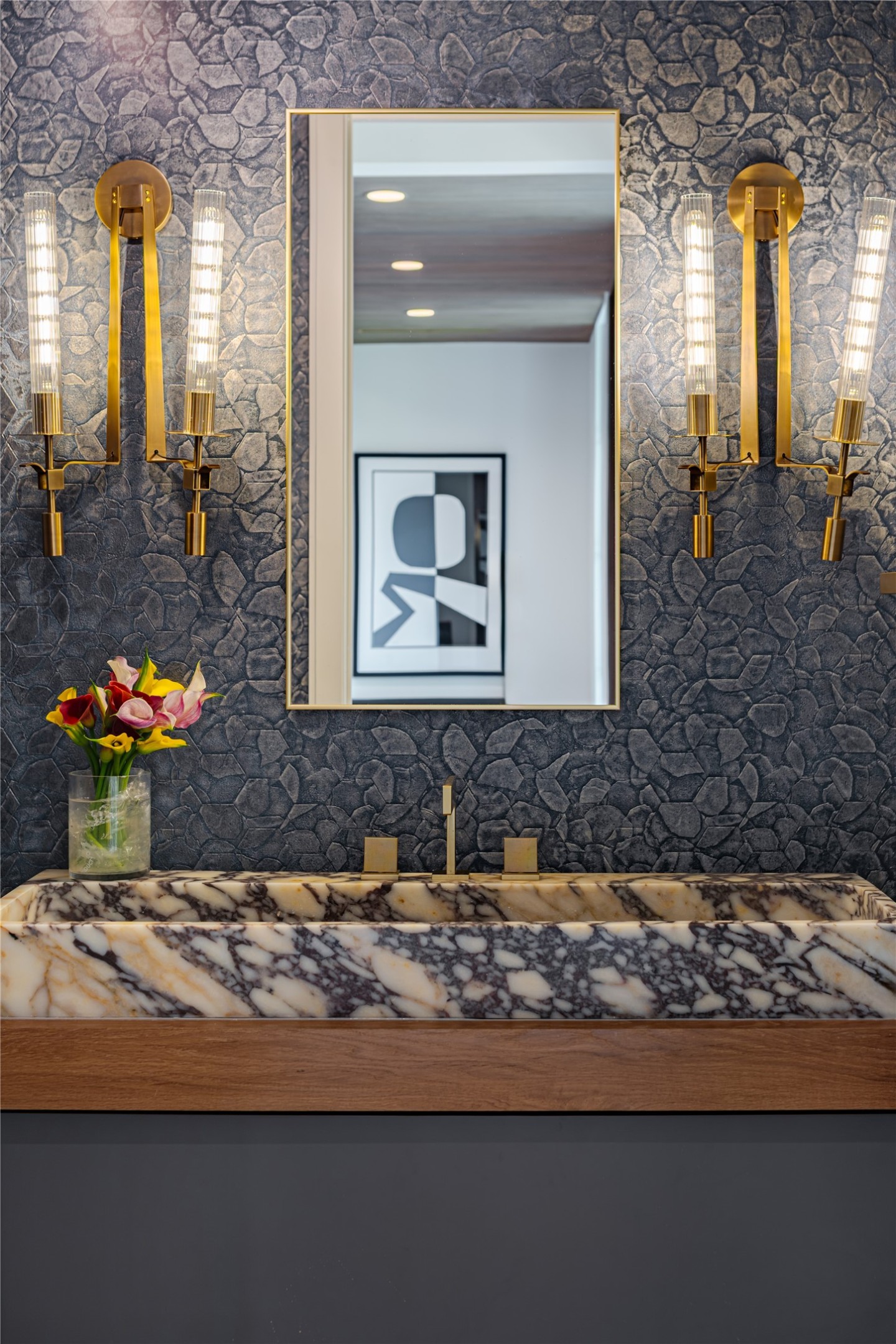 6411 Chevy Chase Avenue