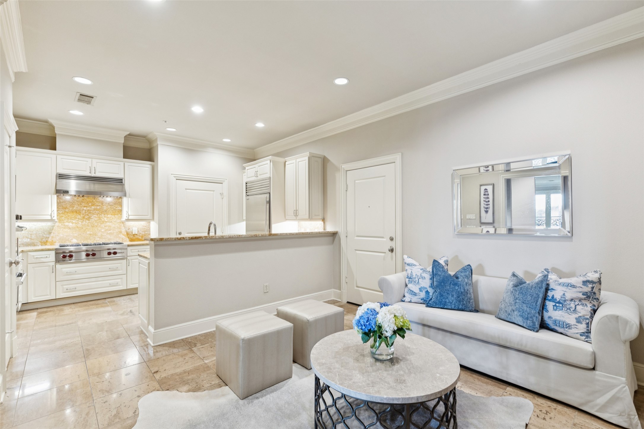 4240 Prescott Avenue 5B