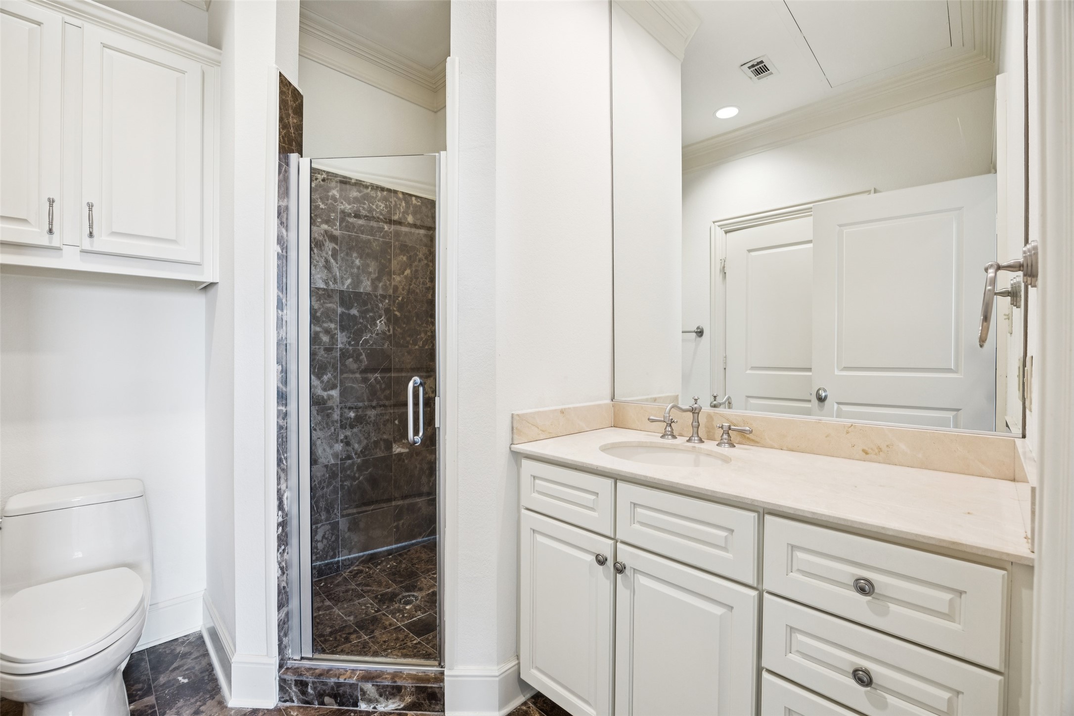 4240 Prescott Avenue 5B