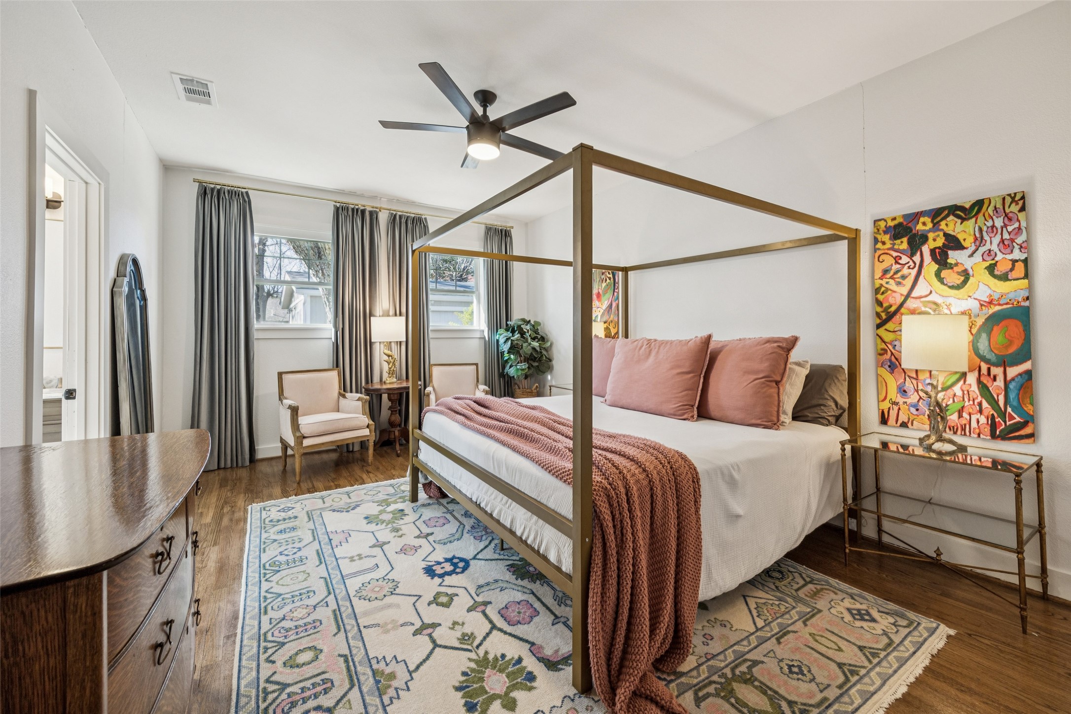 5019 Stoneleigh Avenue