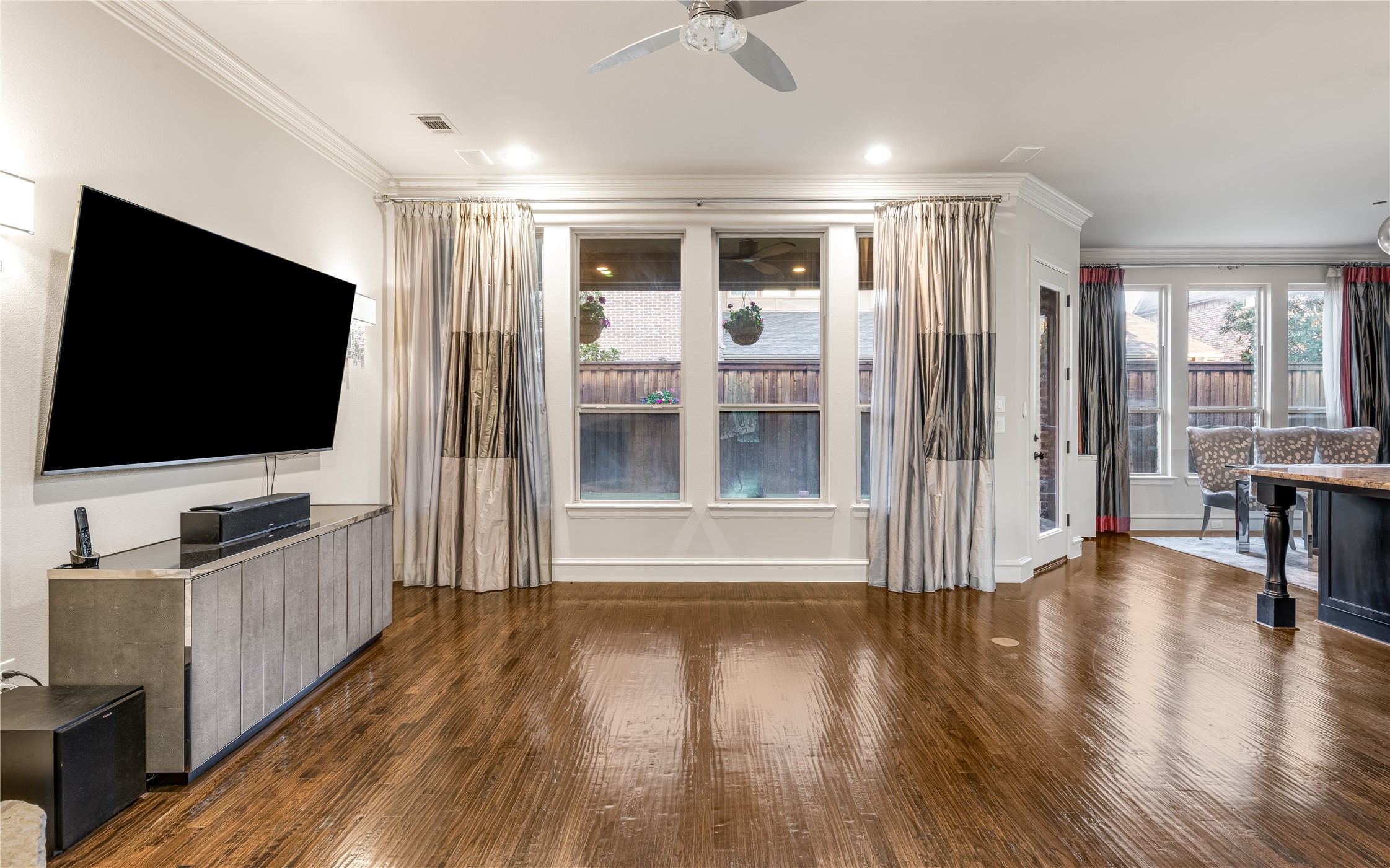 6208 Jacqueline Drive