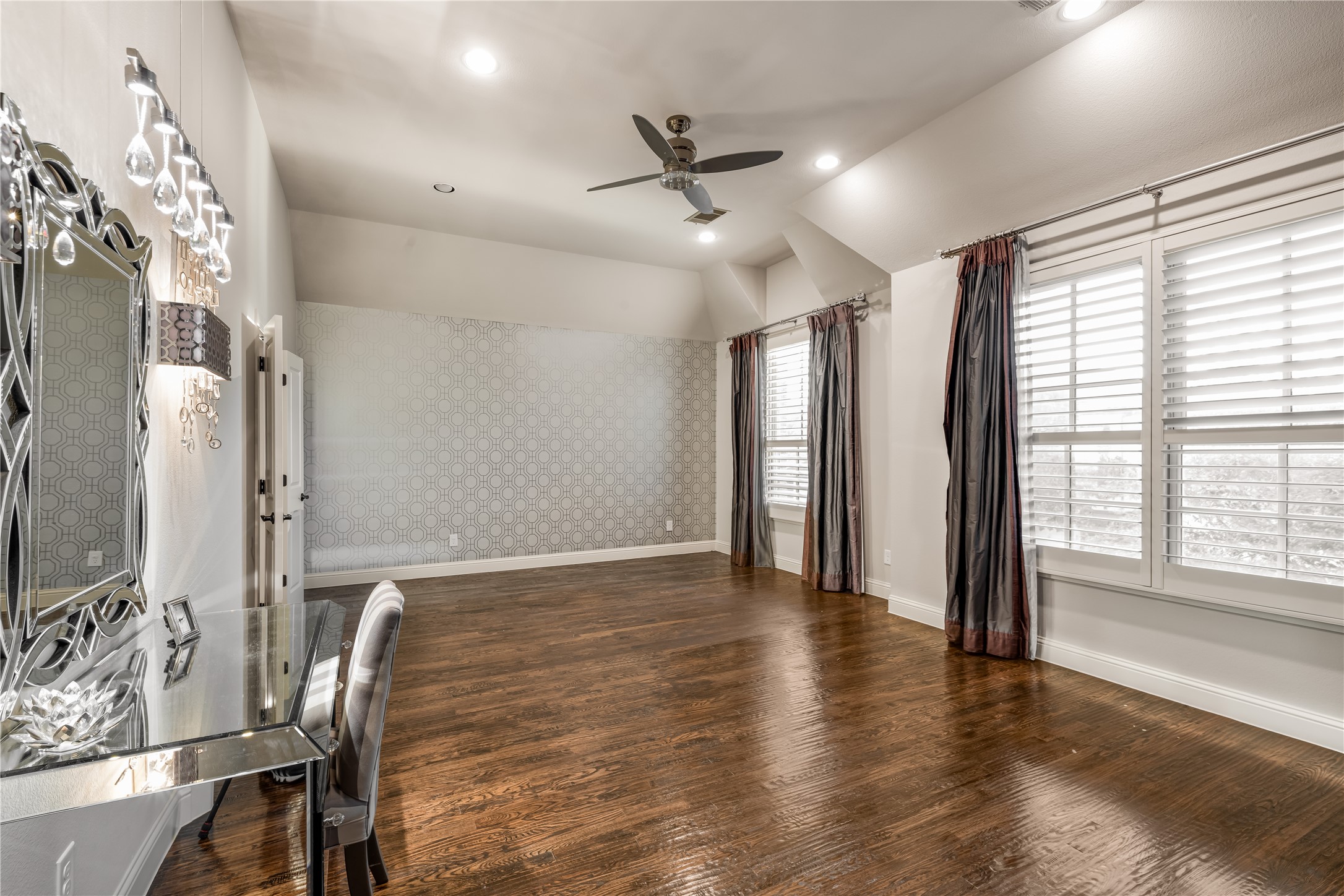 6208 Jacqueline Drive