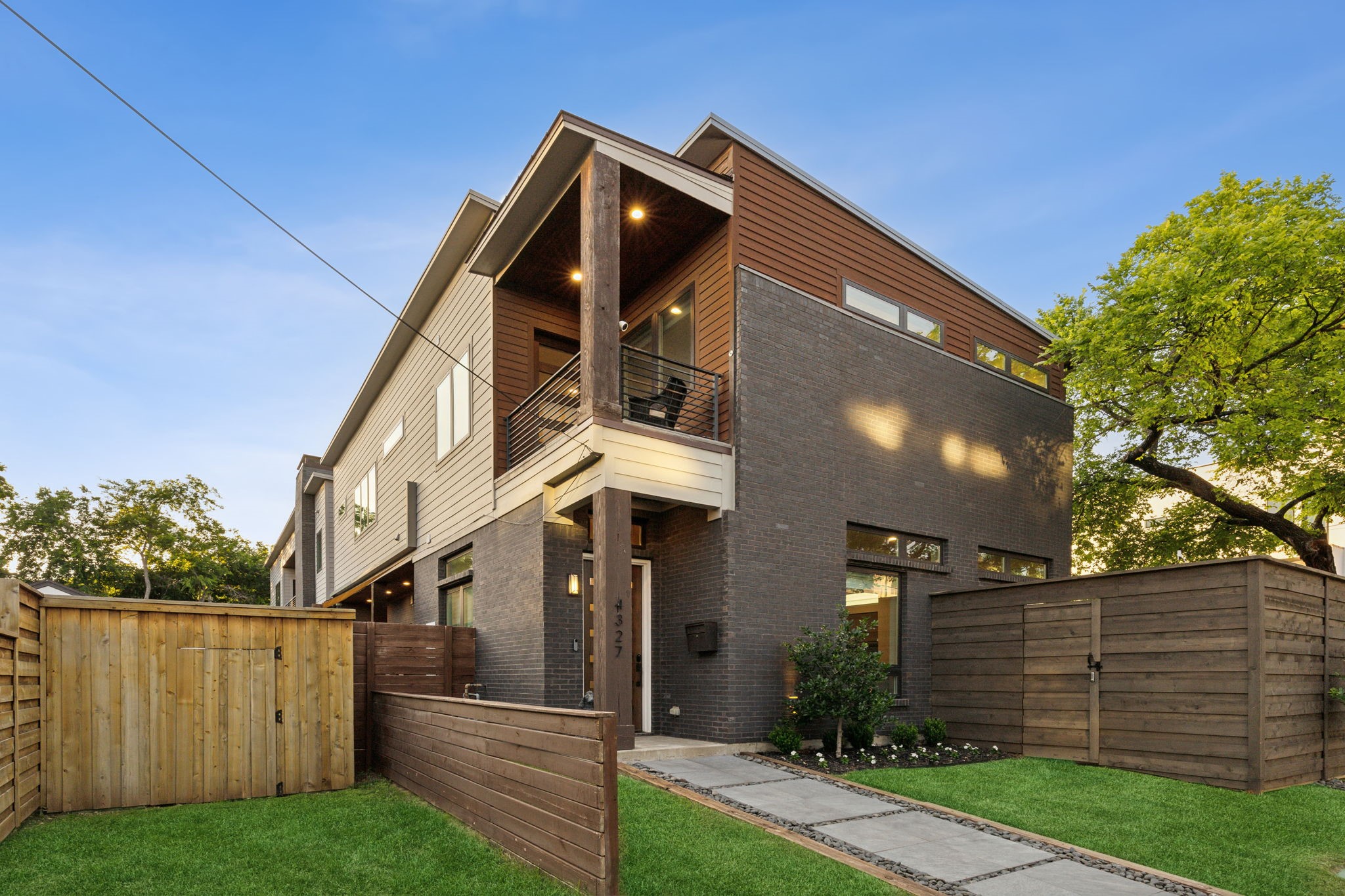 4327 Cabell Drive