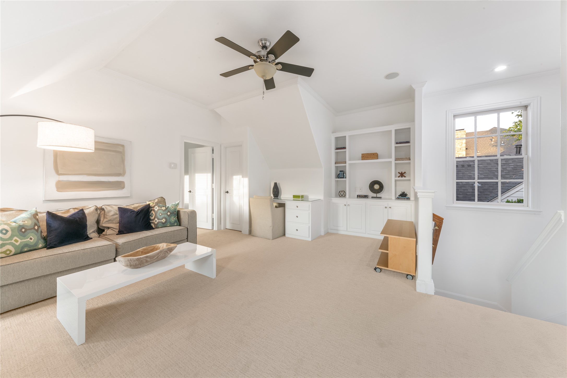 2716 Stanford Avenue