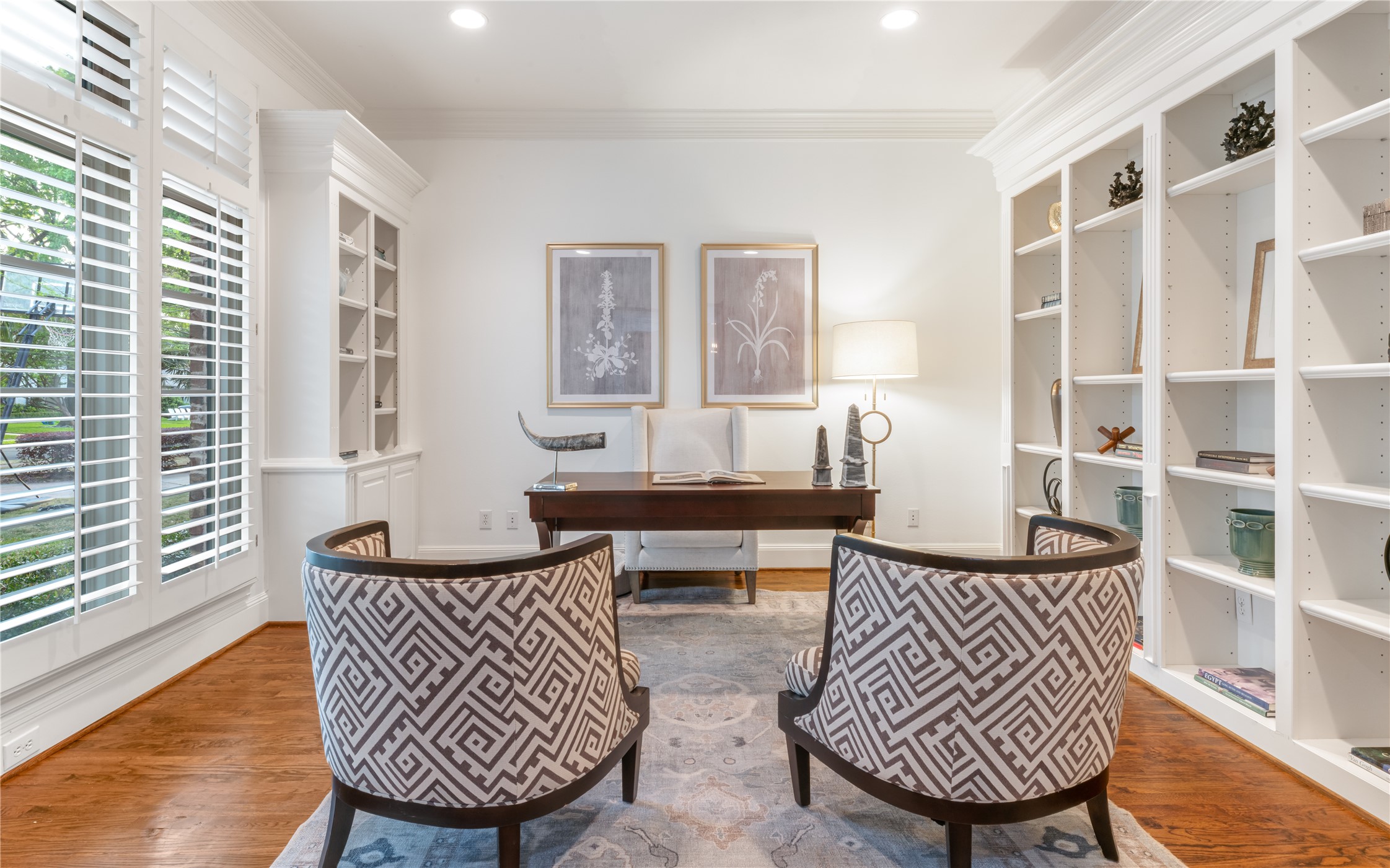 2716 Stanford Avenue