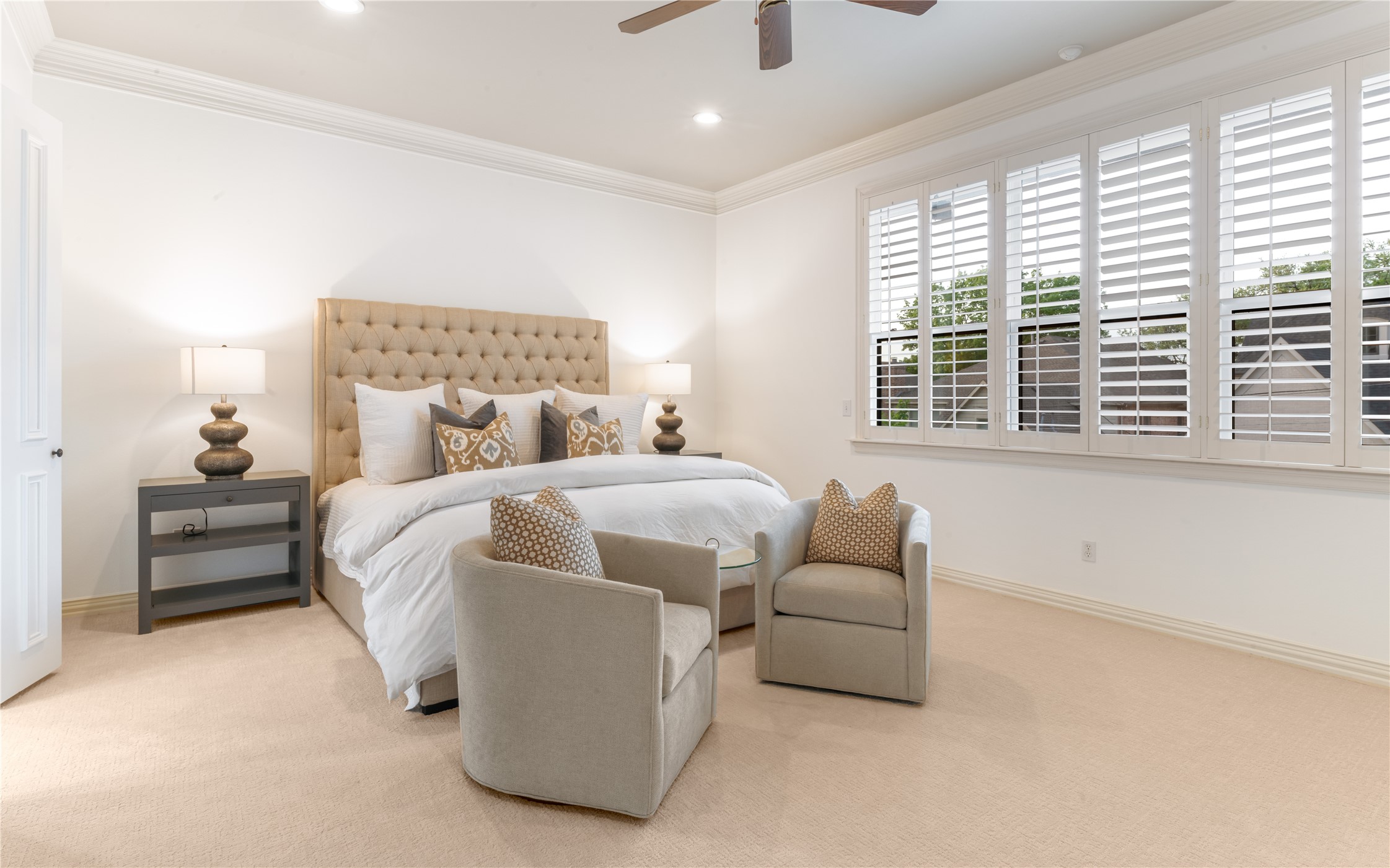 2716 Stanford Avenue