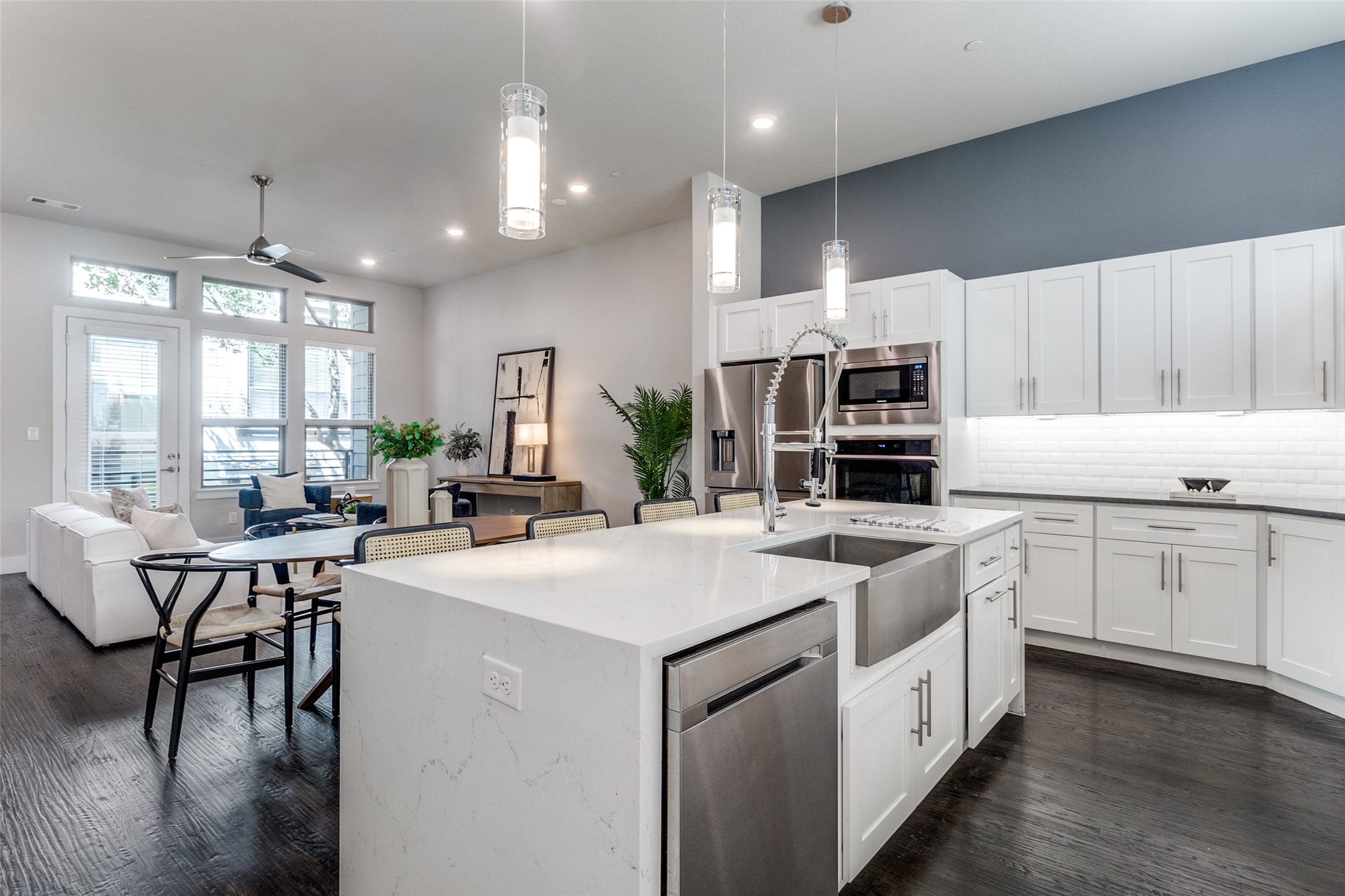 3170 Carmel Street 103