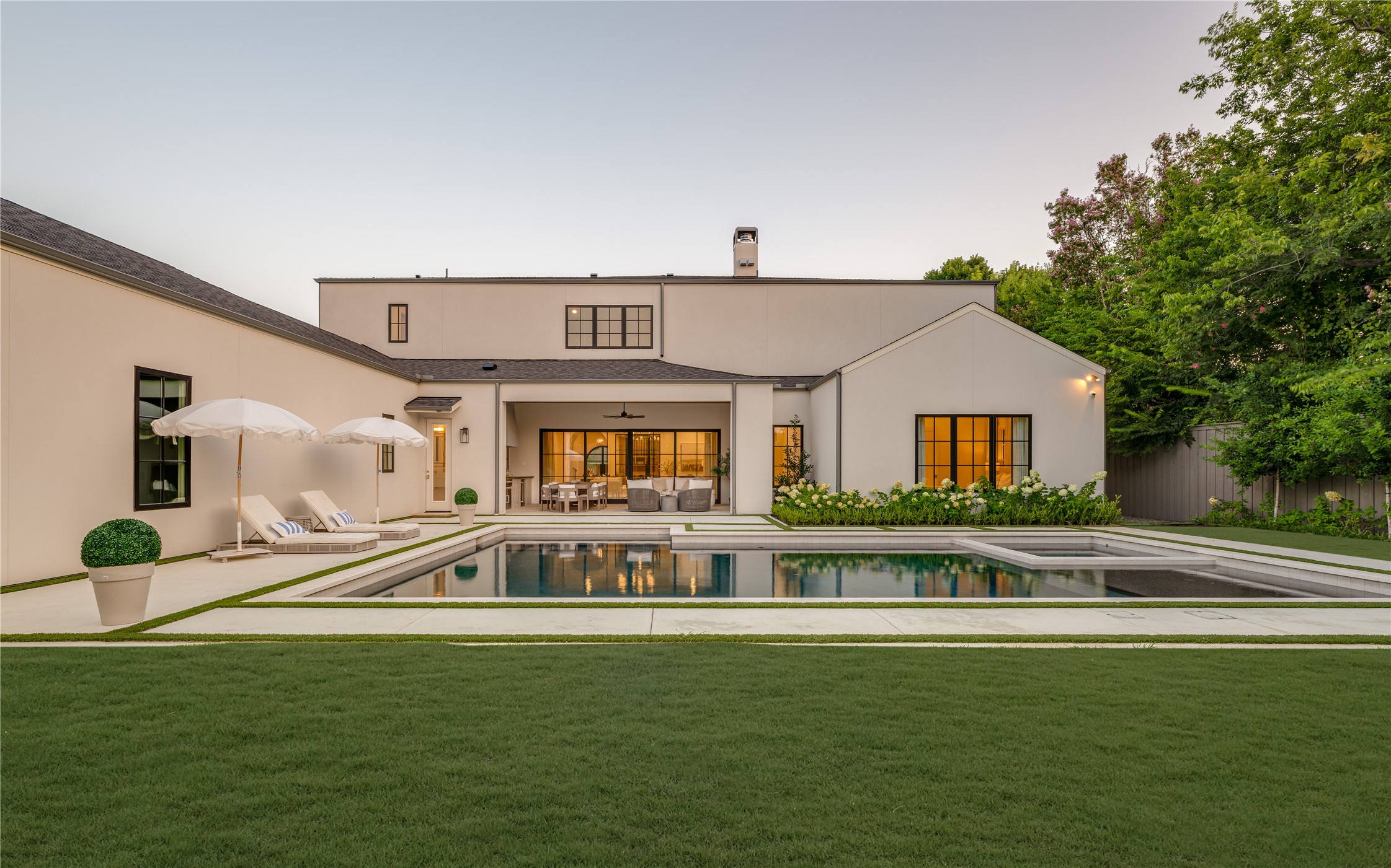 6815 Pemberton Drive