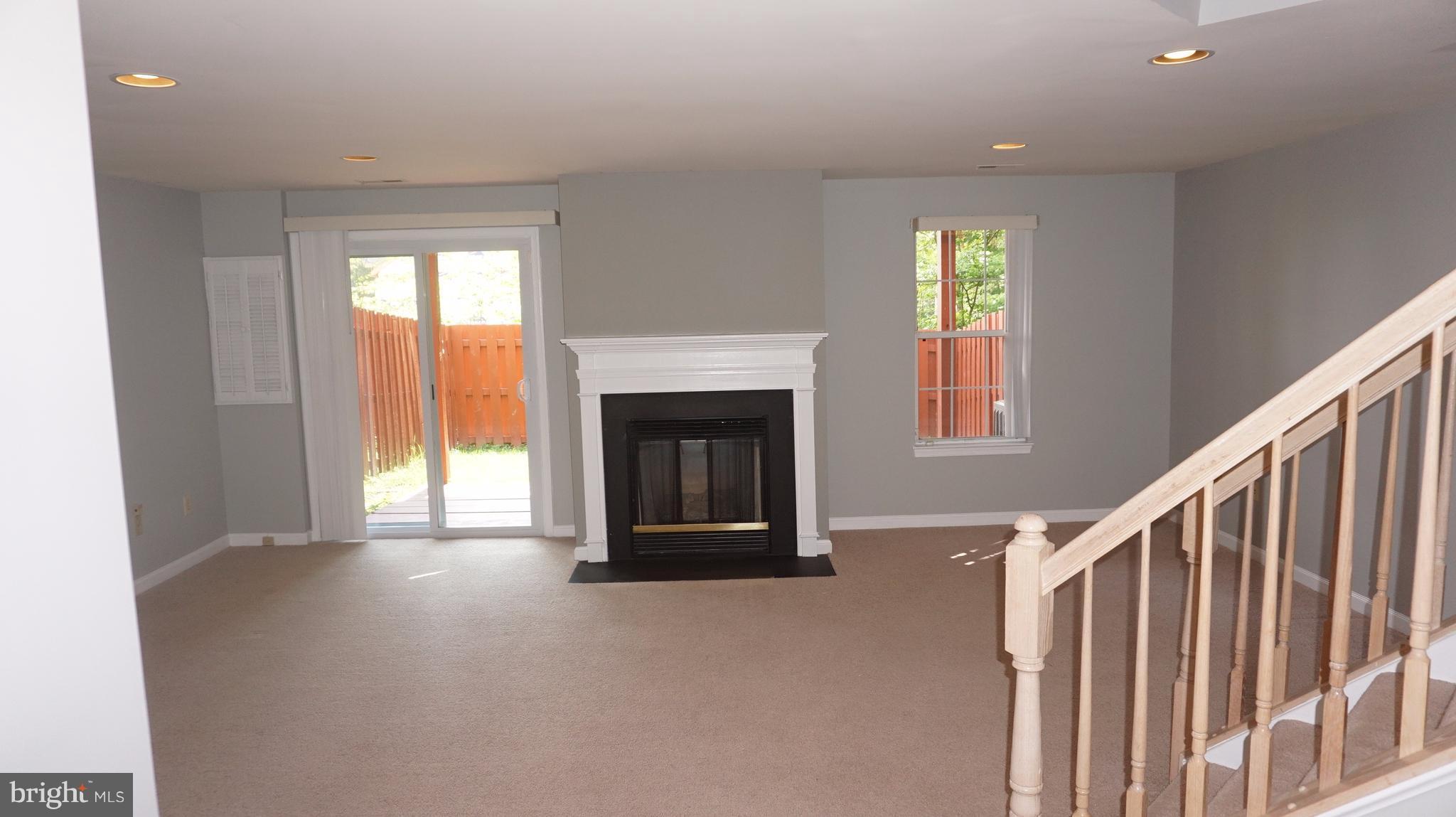 5715 Clapham Rd