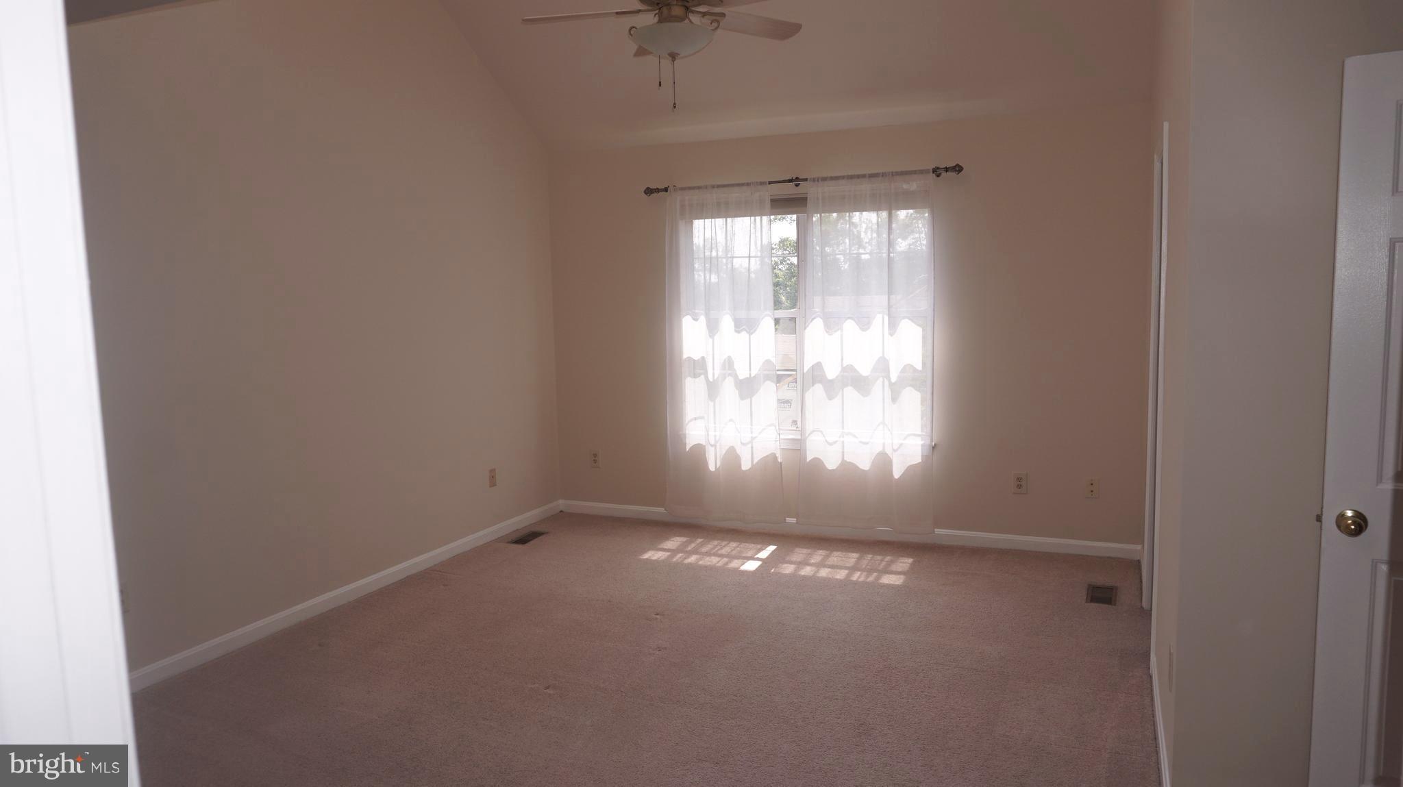 5715 Clapham Rd