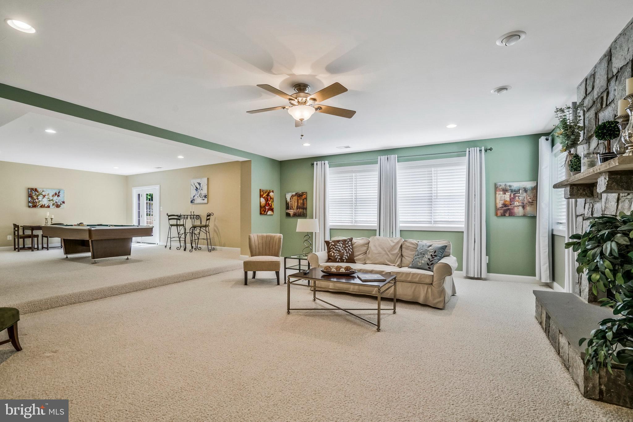 7511 Bulfinch Ct