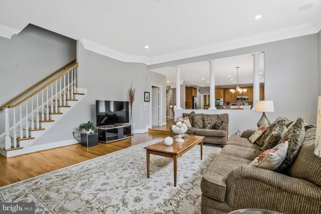 7511 Bulfinch Ct