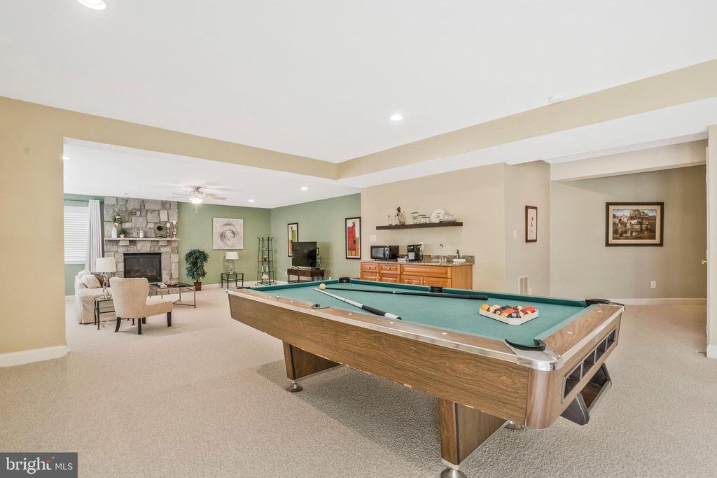 7511 Bulfinch Ct