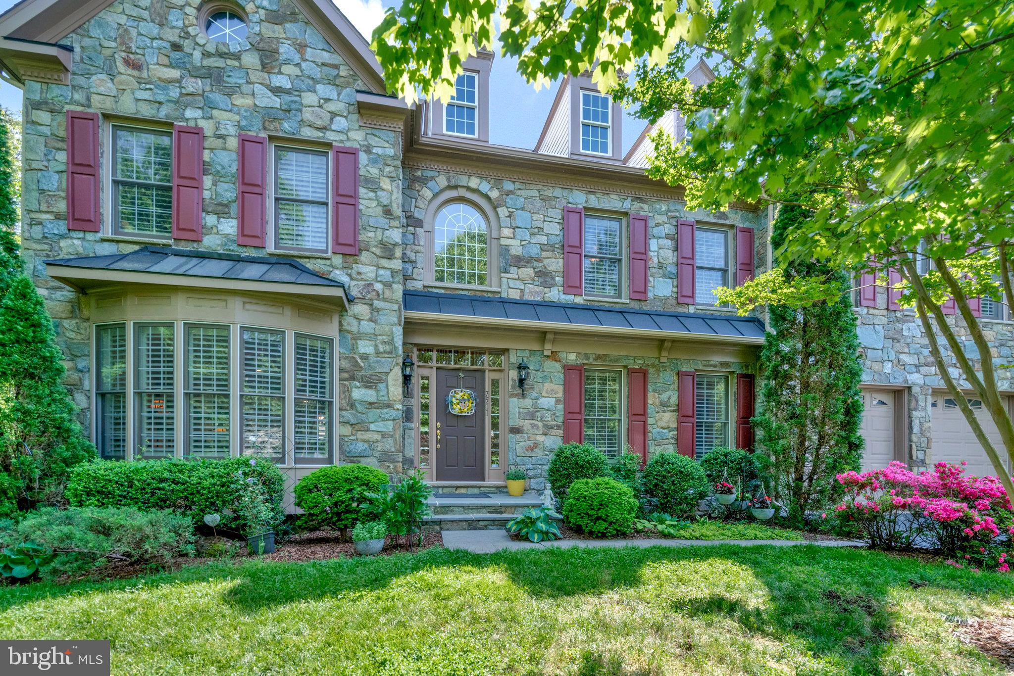 7511 Bulfinch Ct