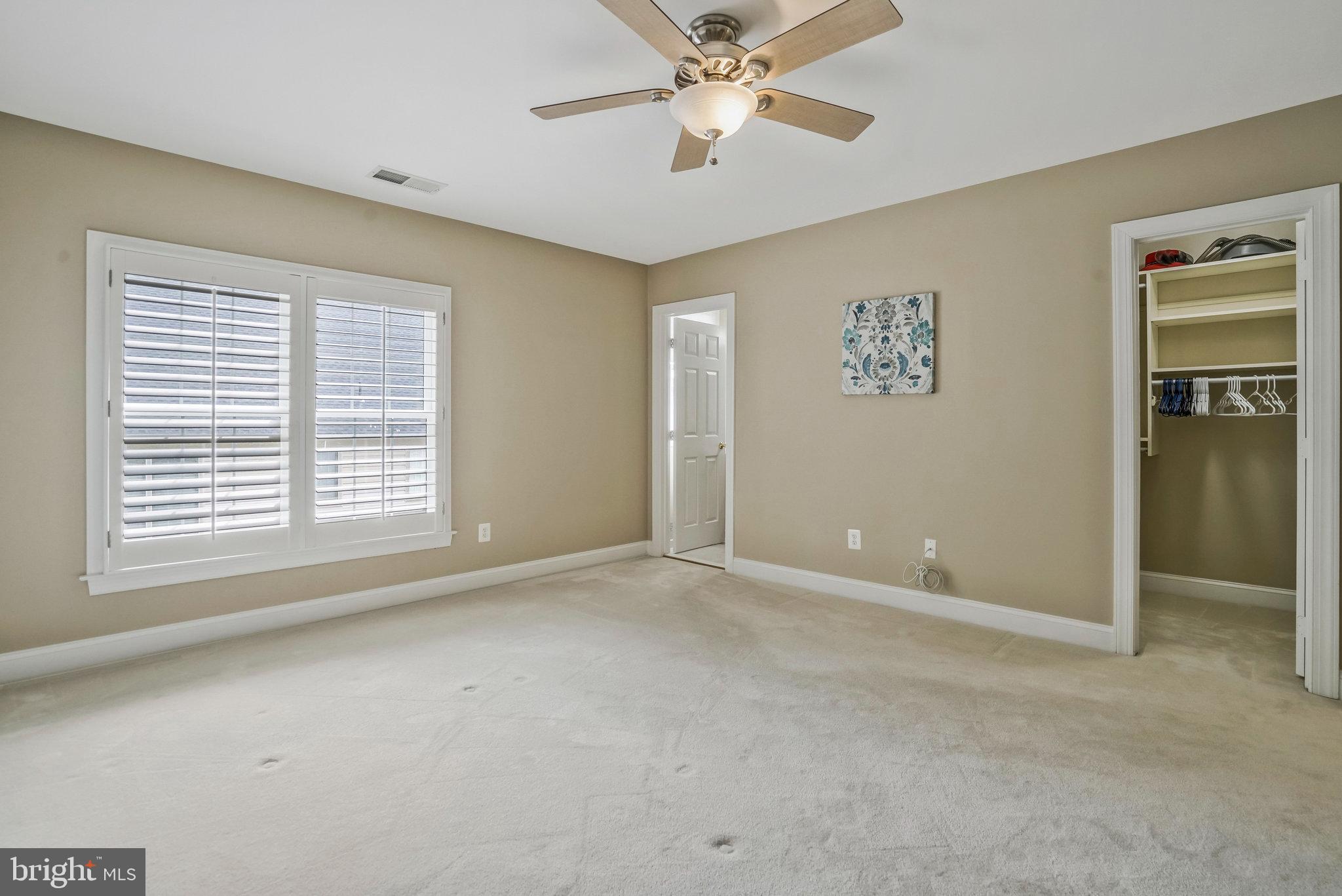 7511 Bulfinch Ct