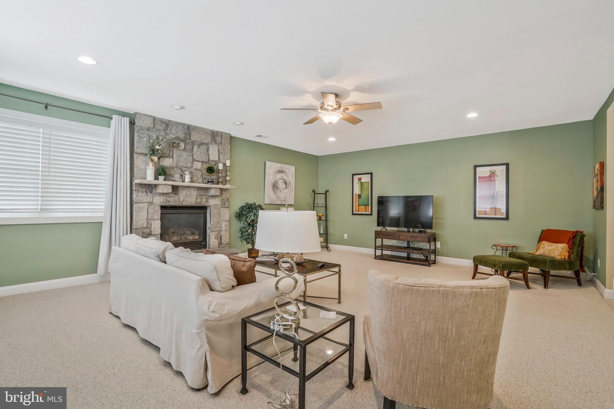 7511 Bulfinch Ct