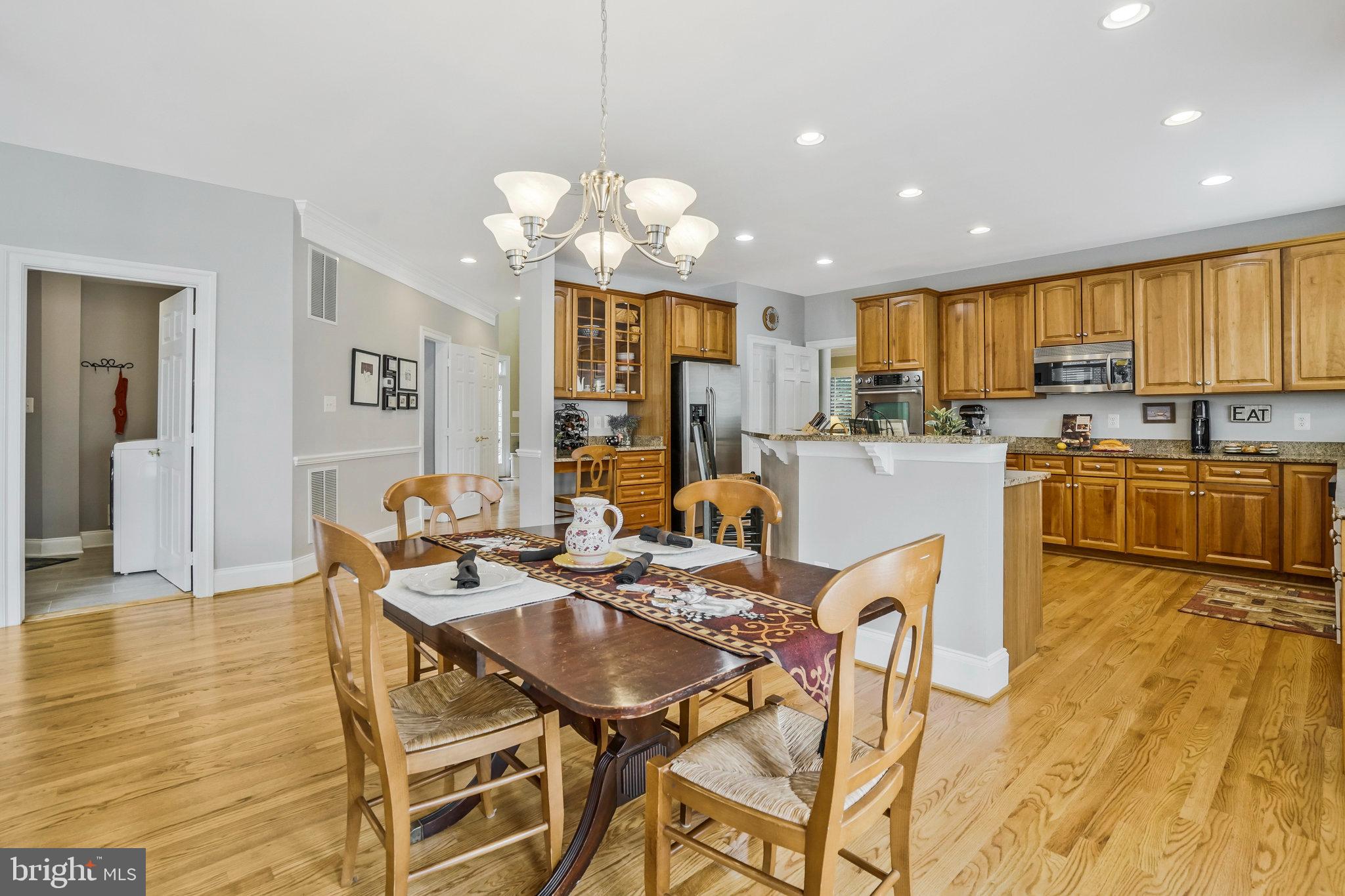 7511 Bulfinch Ct