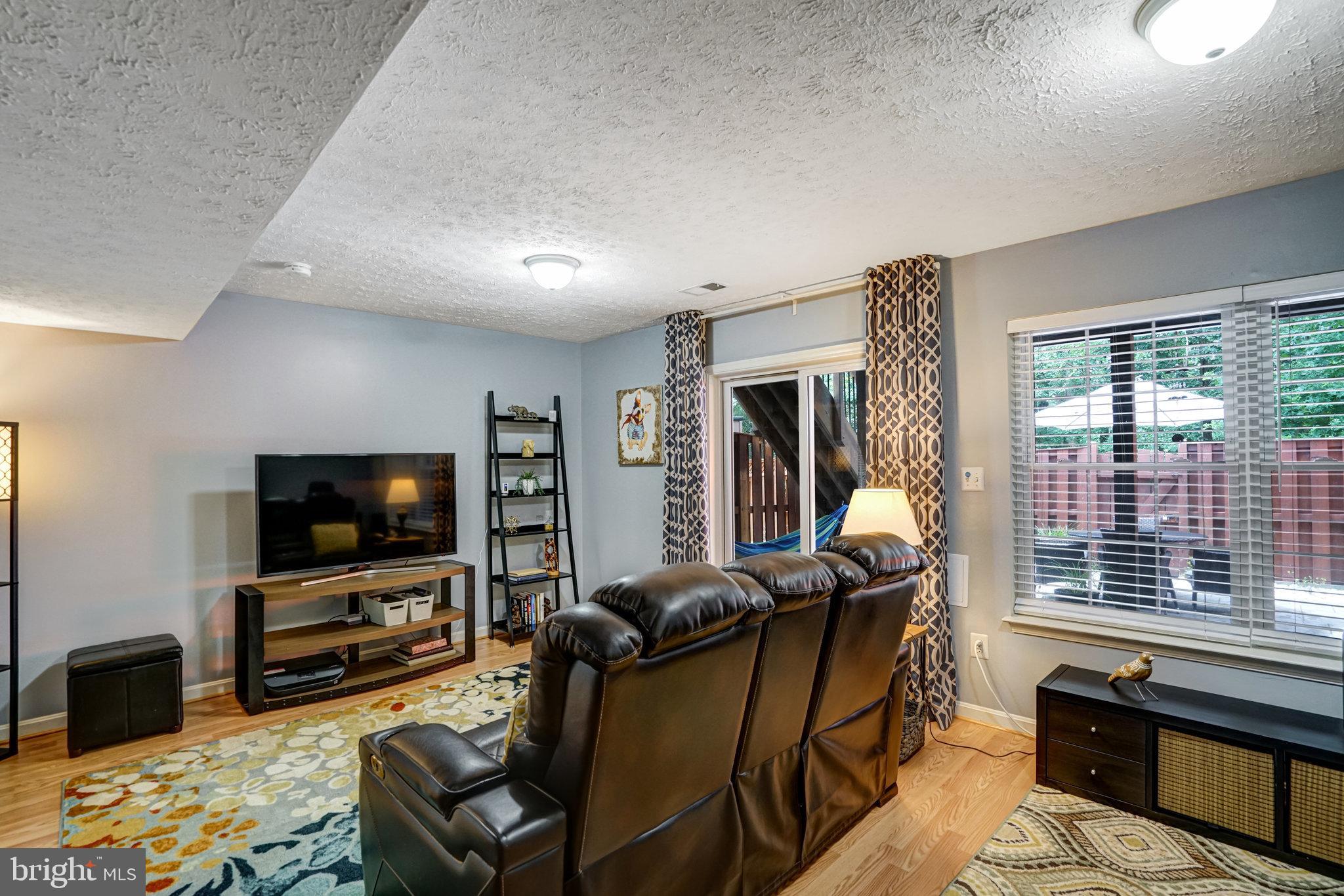 6552 Kelsey Point Cir