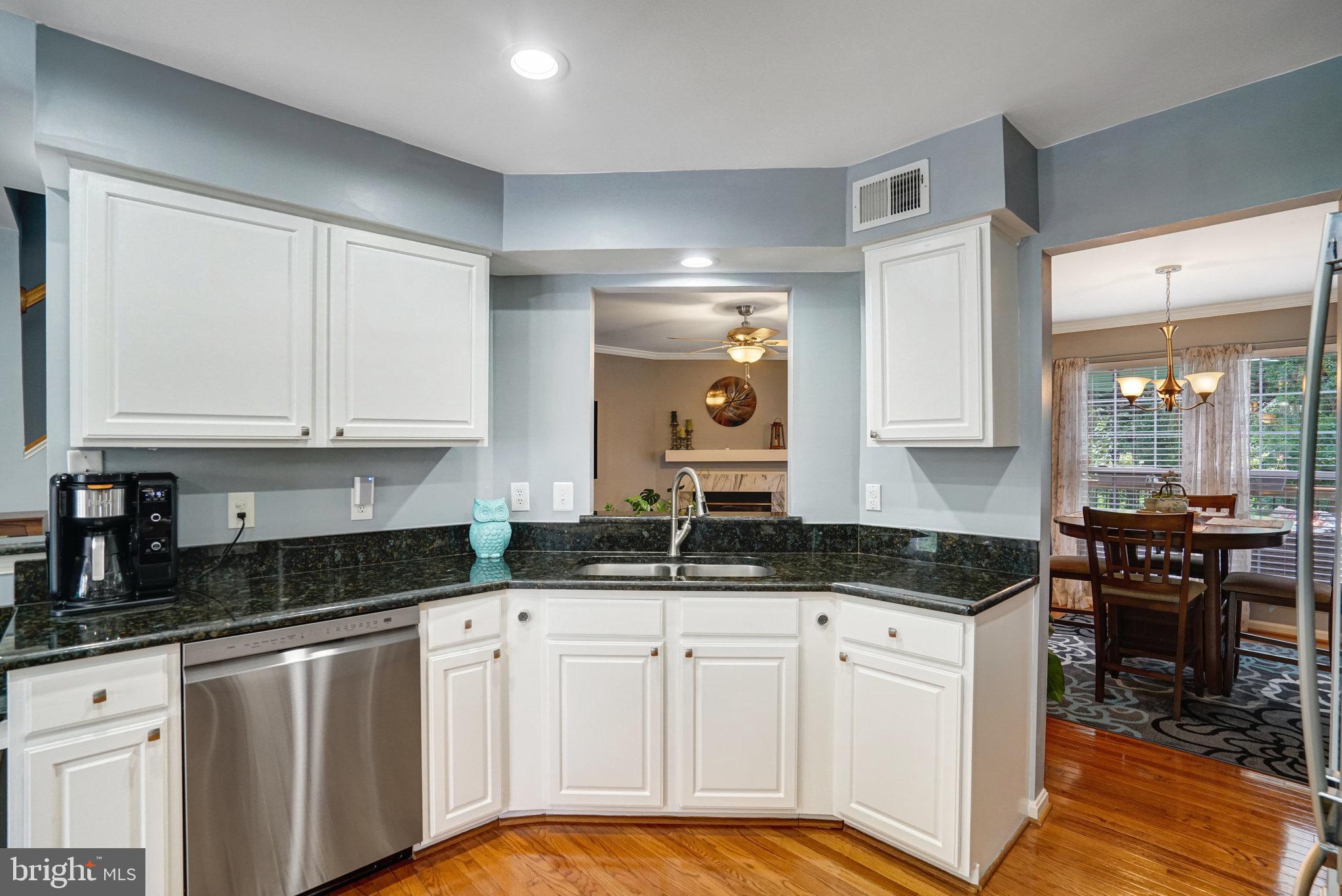 6552 Kelsey Point Cir
