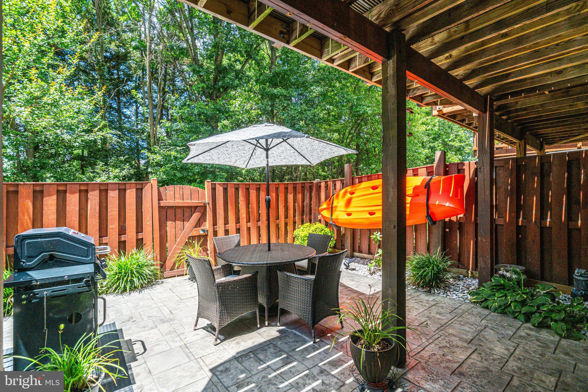 6552 Kelsey Point Cir