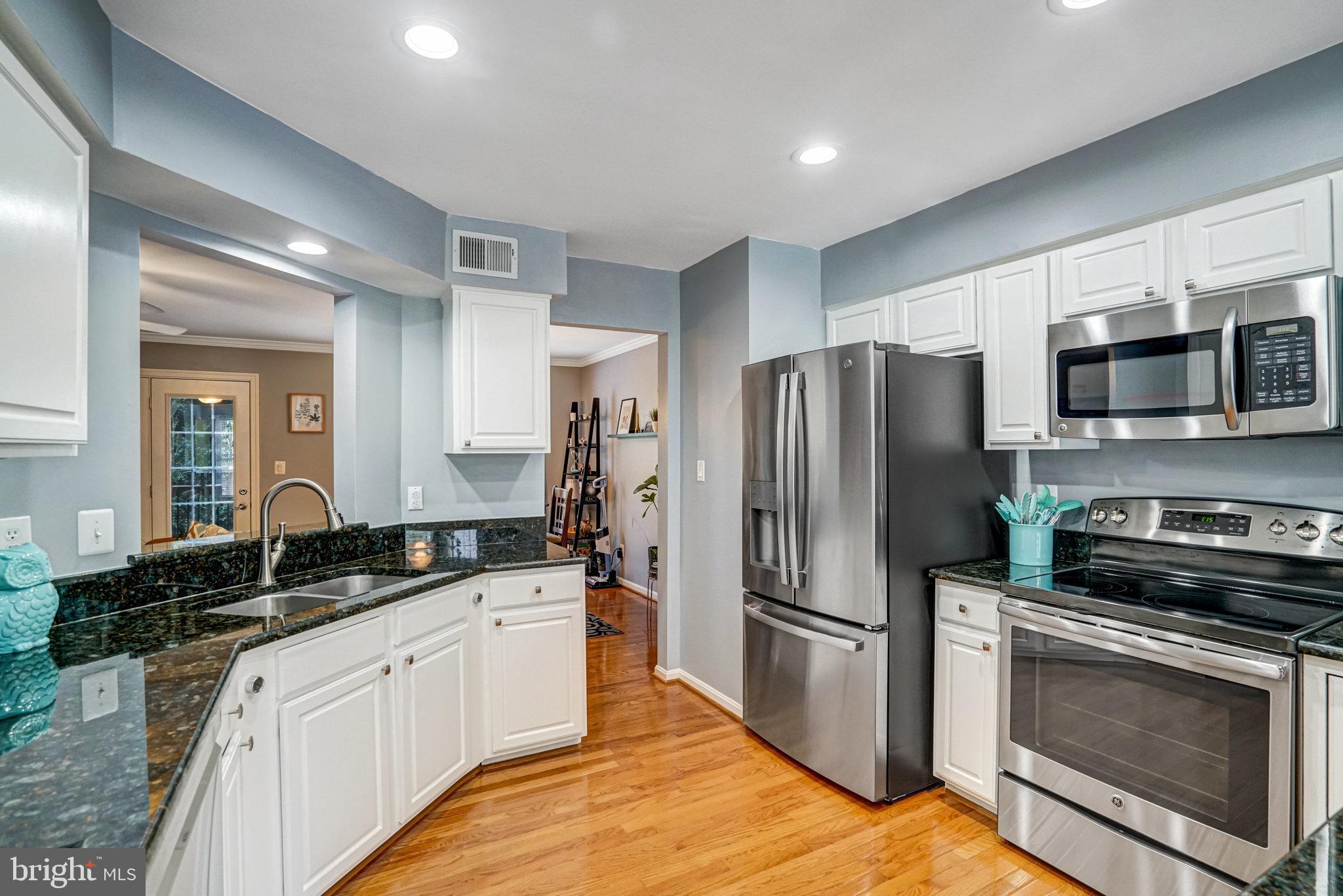6552 Kelsey Point Cir